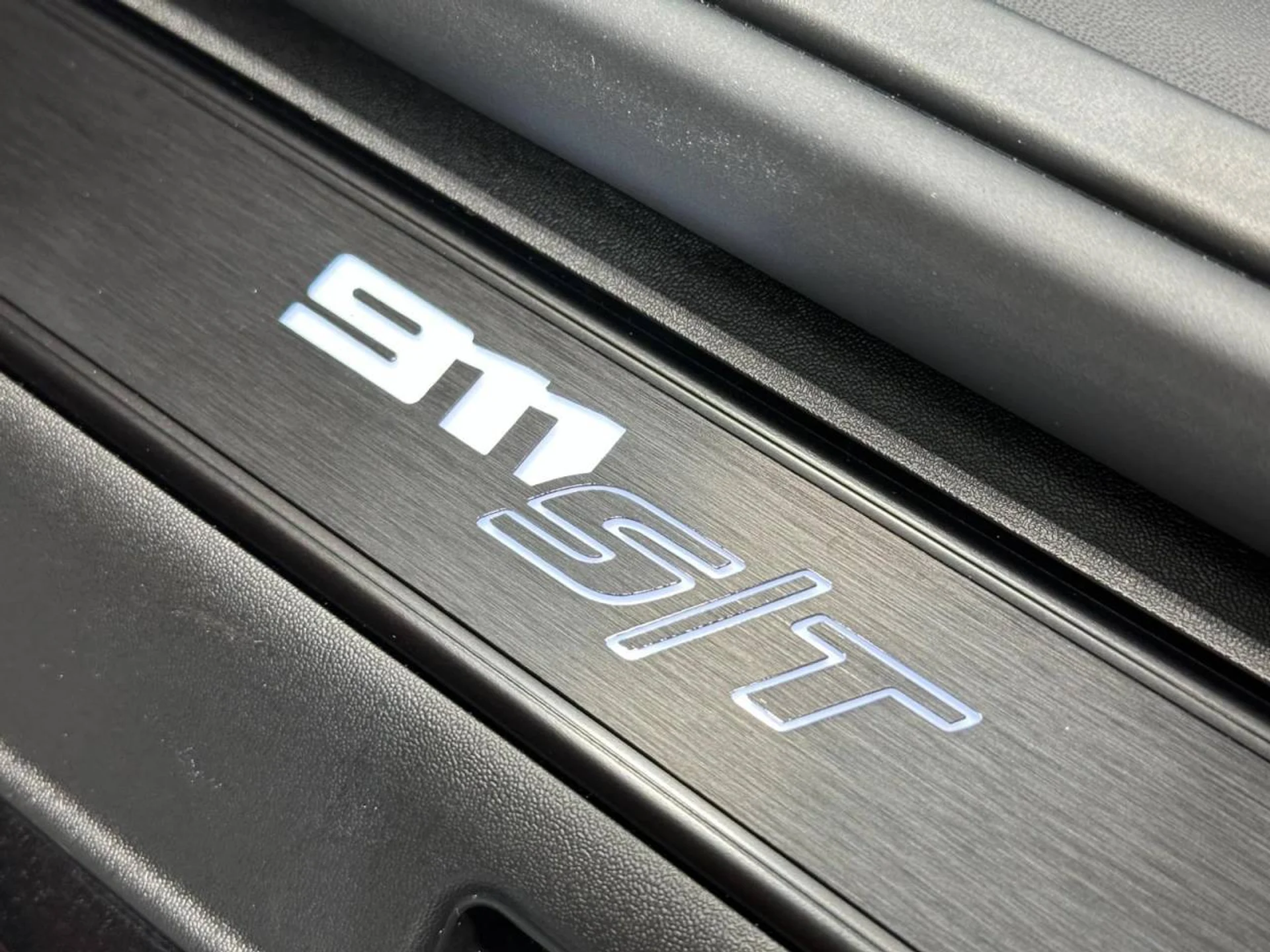 mph035_2429893416_1280_5fa97724d0