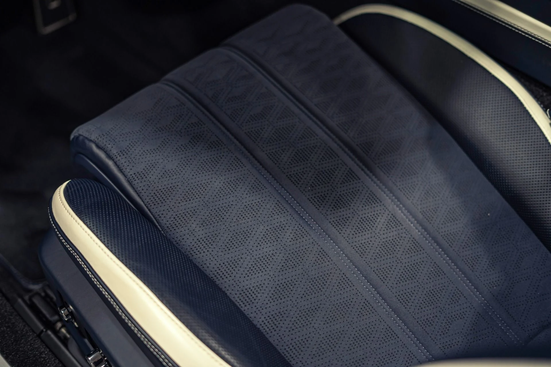 mph035_2434448506_Used_2025_Bentley_Continental_GTC_Speed_1st_Brabus_Build_in_US_1777392467_f0680f08ef