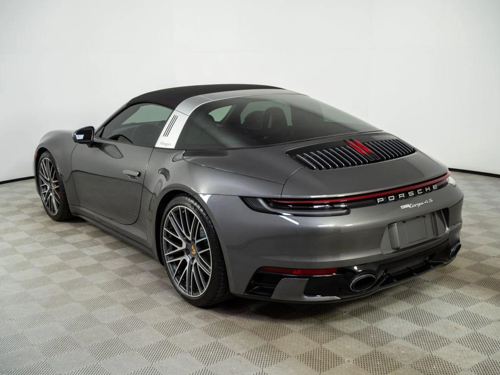 mph035_2439275846_x_Z3u9c_Xkaae_Cw_HS_Unwx3_Xc_Je6_Mo_5cd622d08d