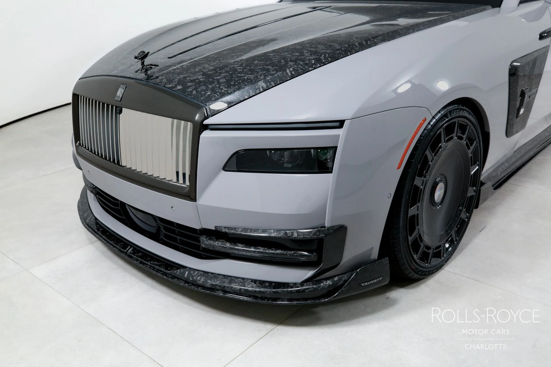 mph035_245080247_Used_2025_Rolls_Royce_Black_Badge_Spectre_MANSORY_1760565218_bcc6f0243c