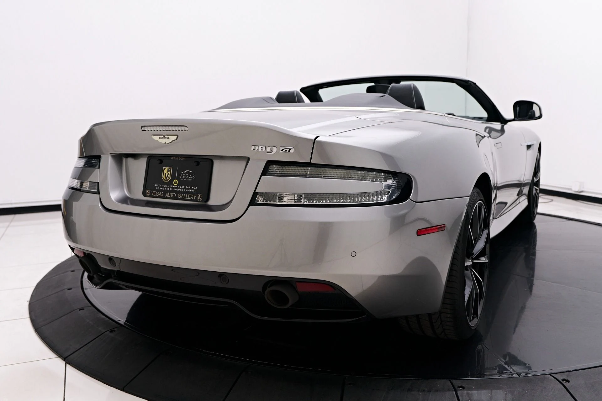 mph035_2456858347_Used_2016_Aston_Martin_DB_9_GT_1758395092_563fc3f657