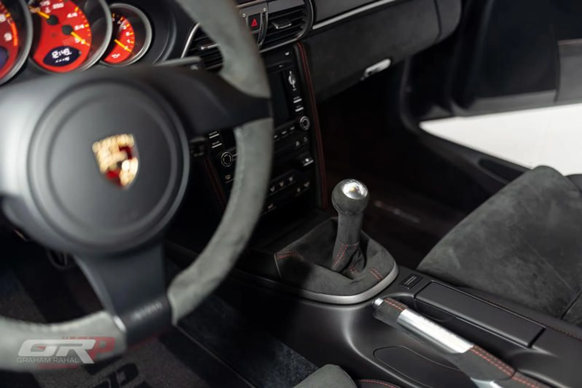 mph035_2464823958_D8042_E0_B_0459_4_AA_8_9_A71_54_CB_237623_FD_7533585f99