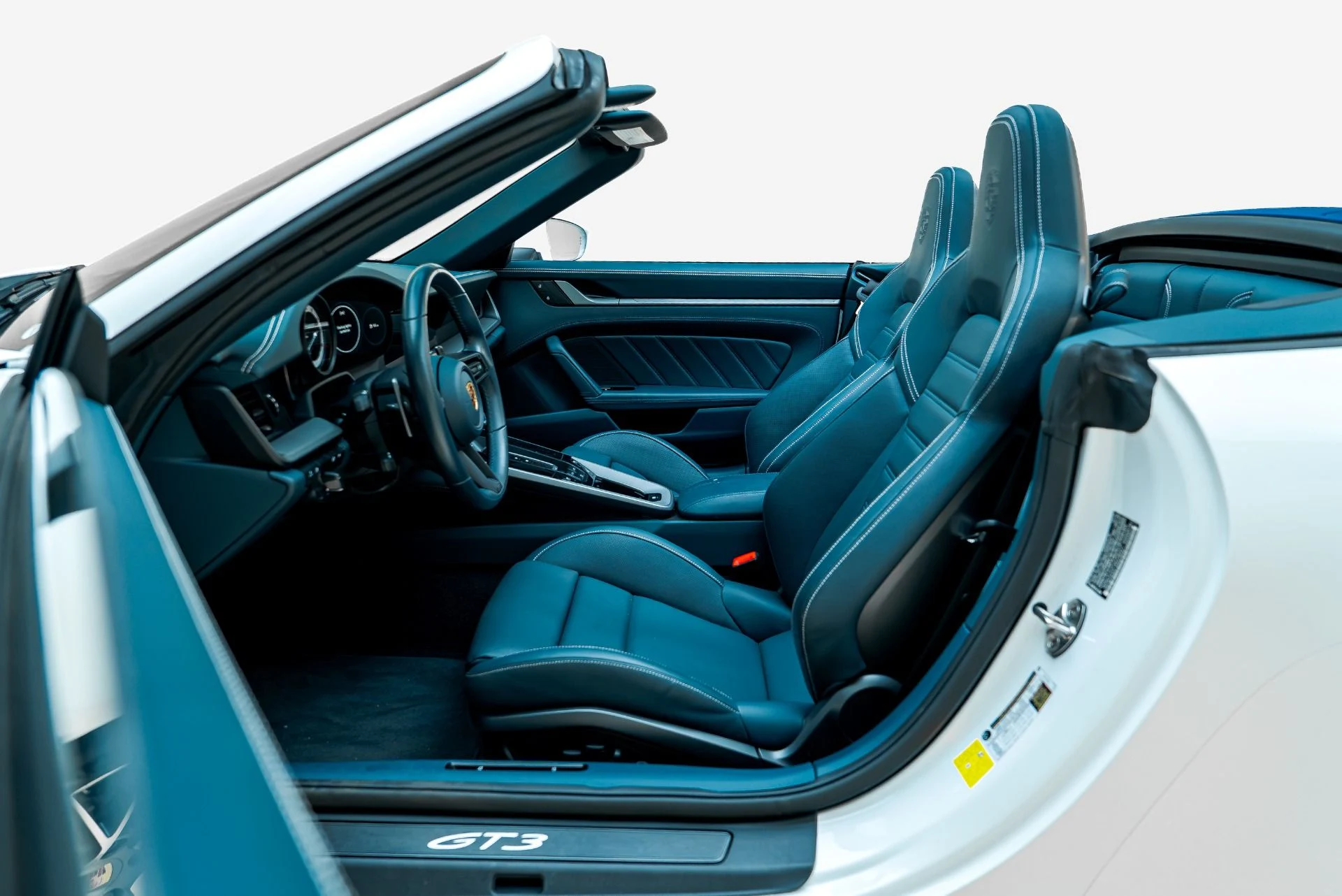 mph035_2468166015_Used_2024_Porsche_911_Carrera_4_1789493871_aa1fb652ea