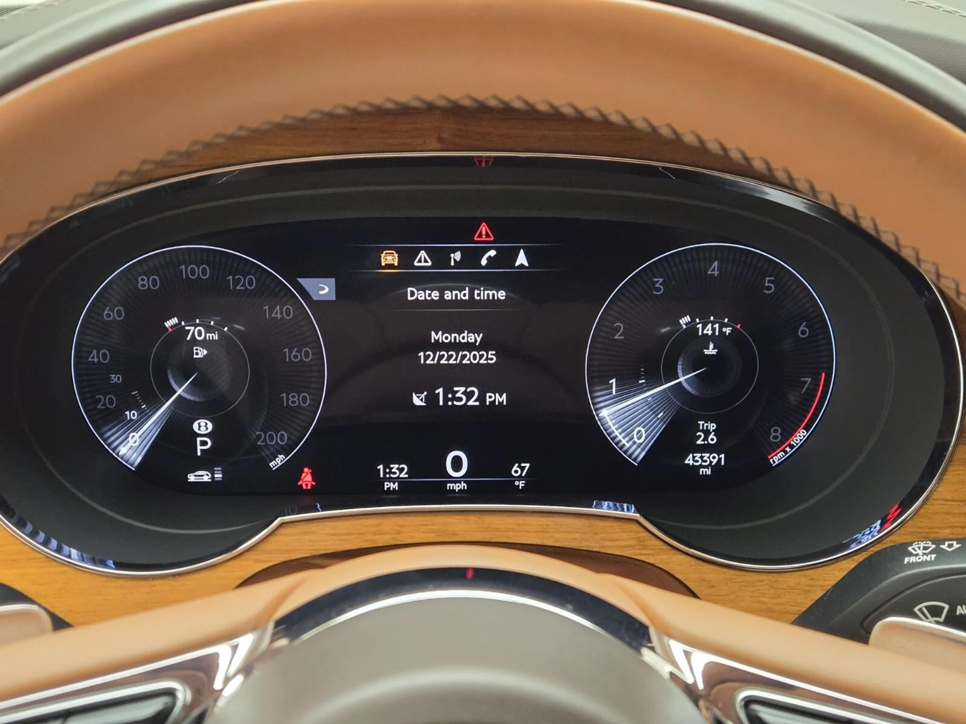 mph035_2477002113_Used_2022_Bentley_Bentayga_V8_1766558897_1ff8bacf58