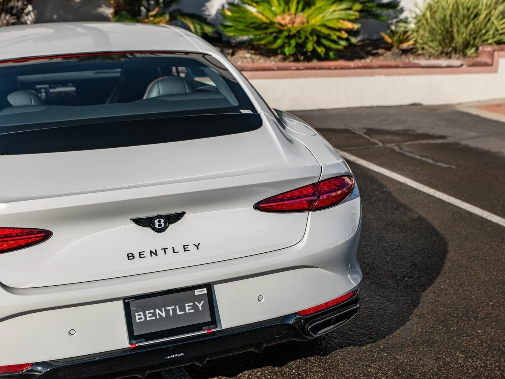 mph035_2494143887_84c66d67d3f6ba38c426baa4ea893d99x_50b73a5dae