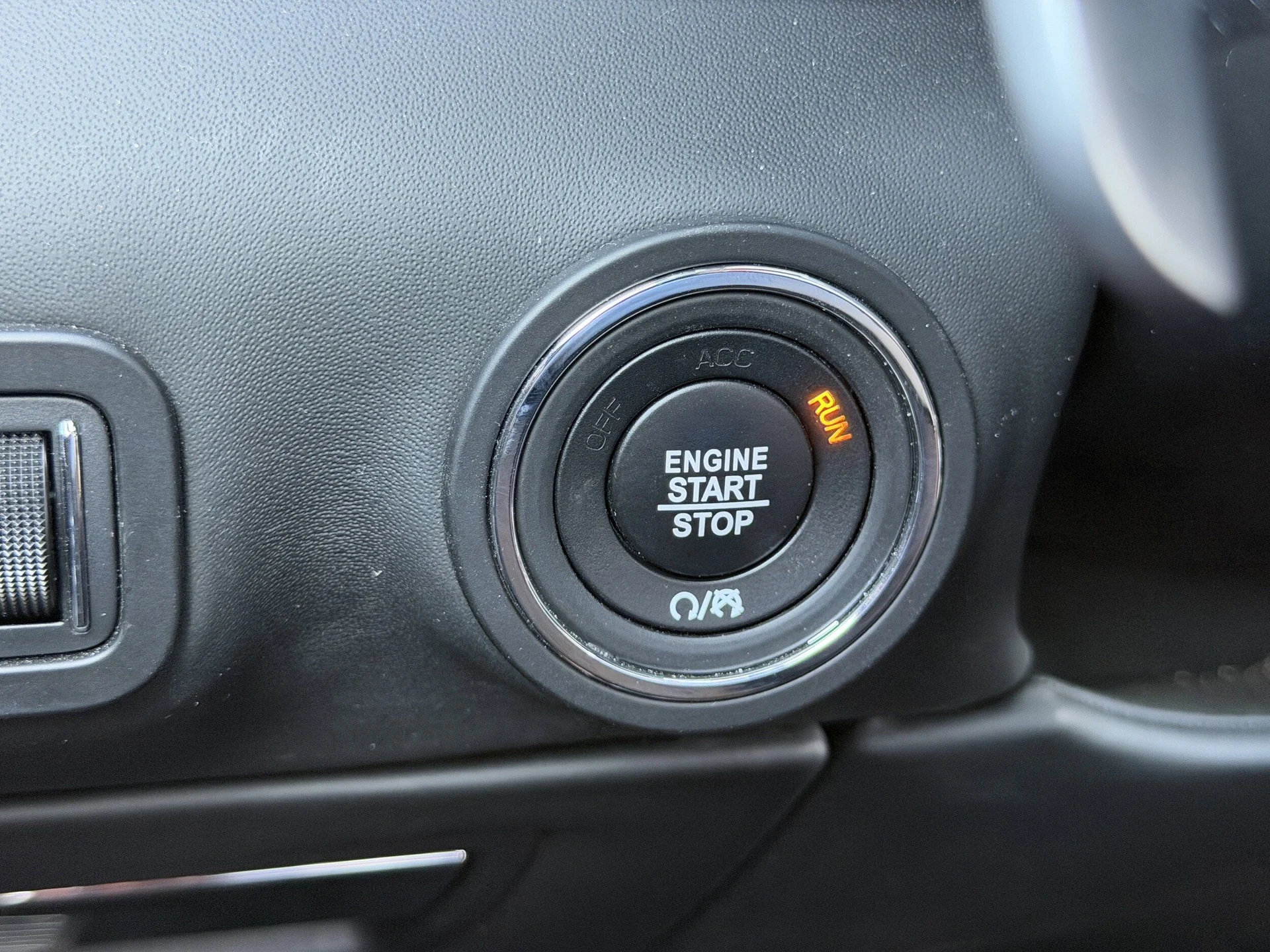 mph035_2513004376_a130f23cb4351525037ad0da0e0423f7x_e9cfcbe5fd