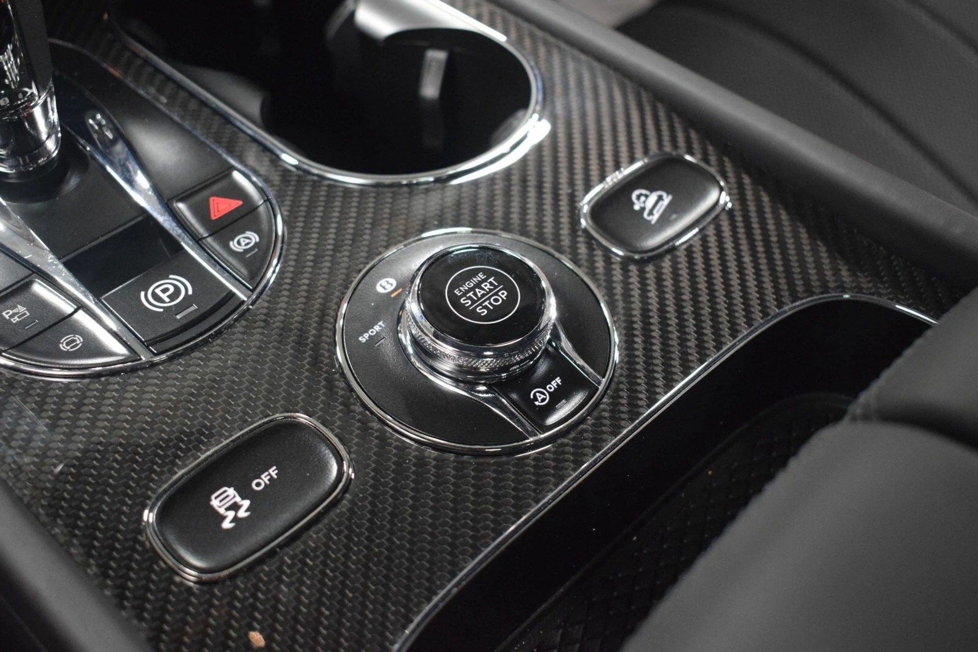 mph035_2521387236_96ccfe5653353595d99bf2f138ec1103x_350ee71b53