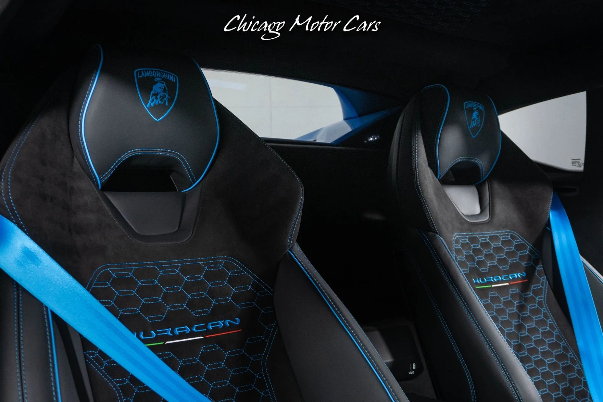 mph035_2532714632_13323_p36_l_5f404d0e97