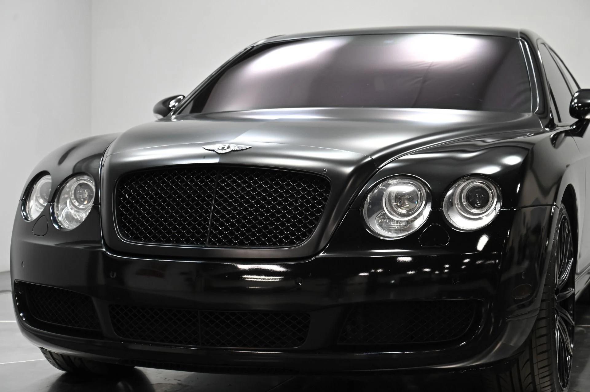 mph035_2536772329_Used_2006_Bentley_Continental_Flying_Spur_1753818843_58b39fd767