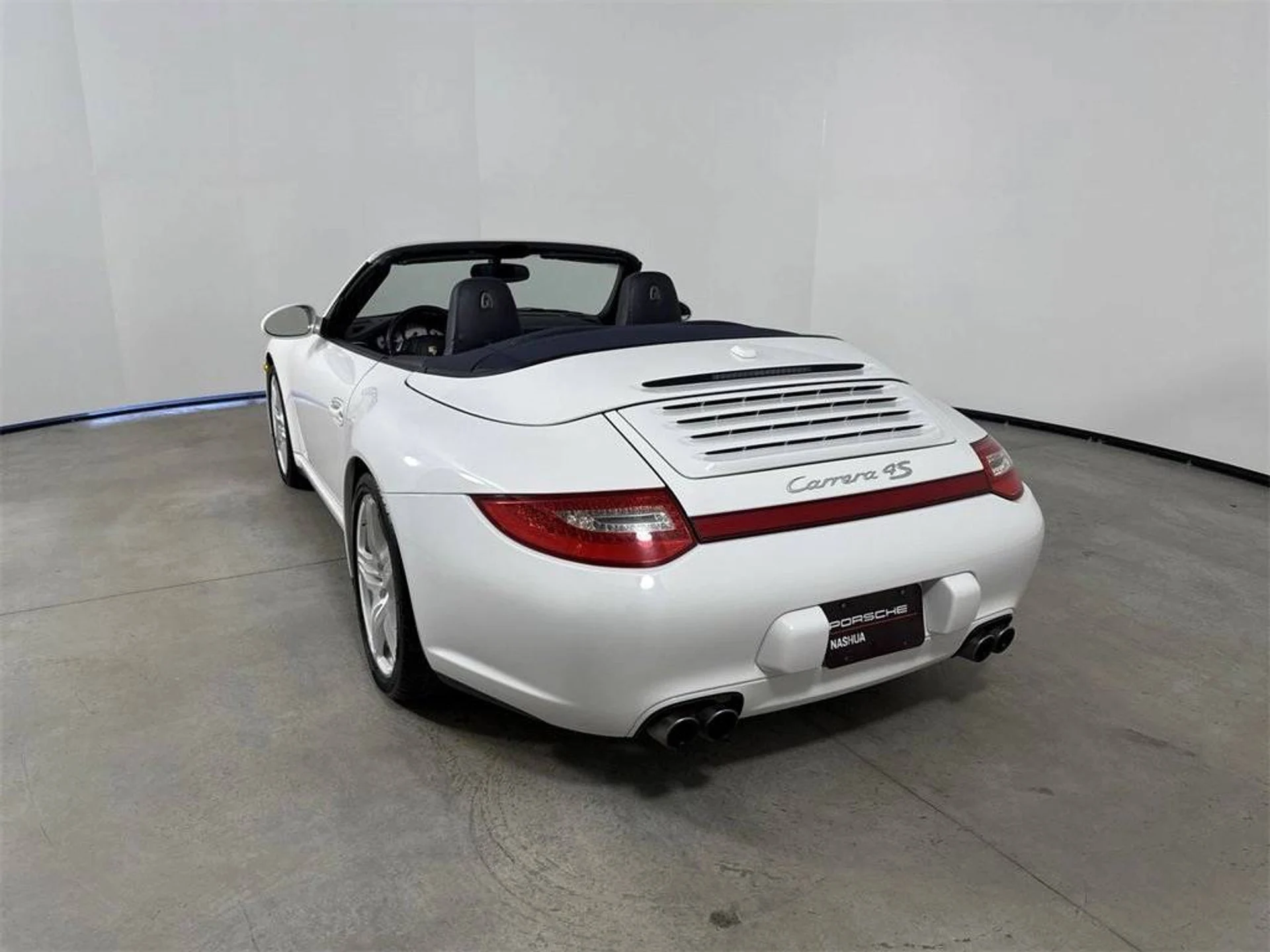 mph035_2548022674_1280_ee269aee7d