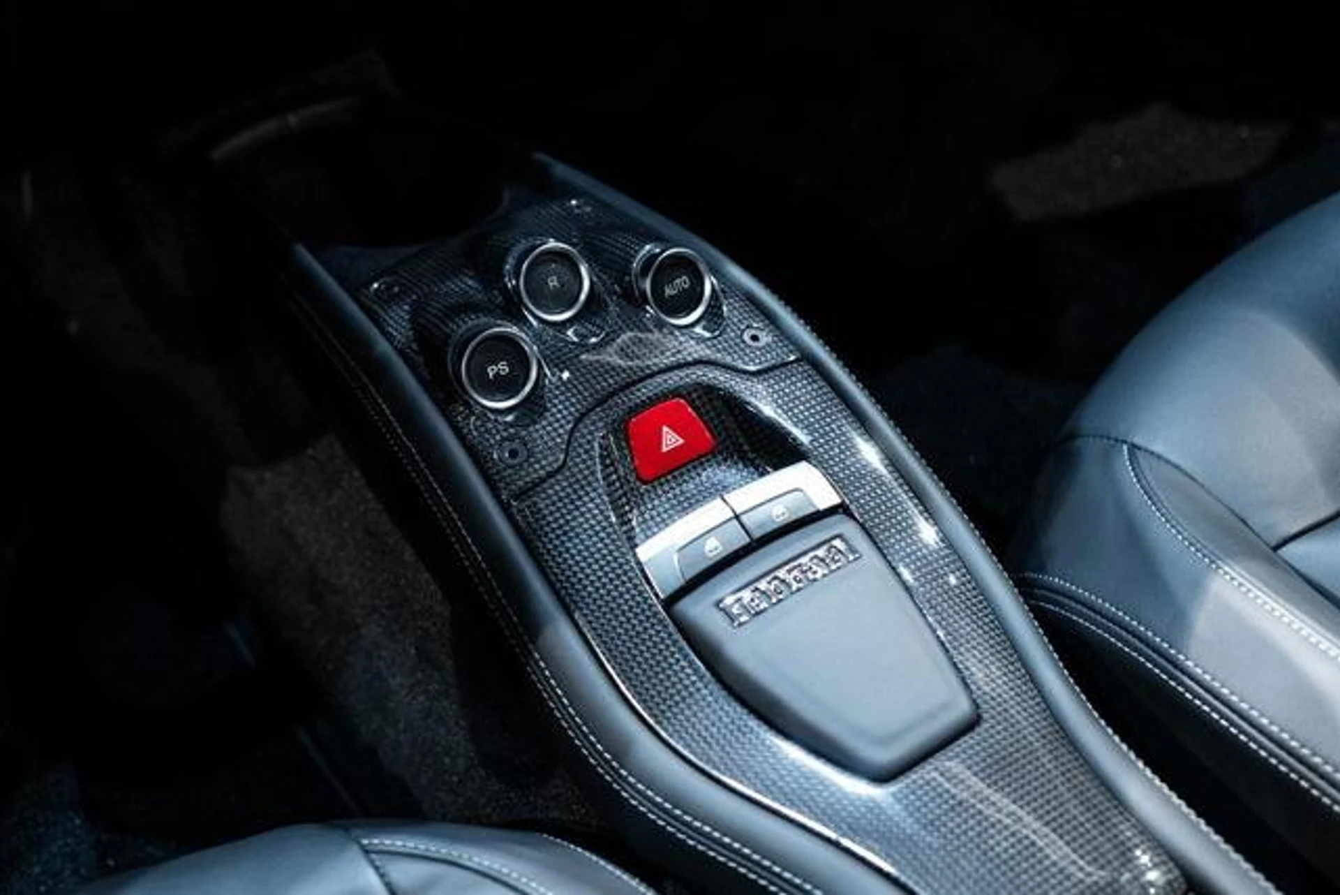 mph035_255555870_e_A_Inno48_Fr_F_l_SO_Cr5a_Ca_vyv_JY_54c6745d09