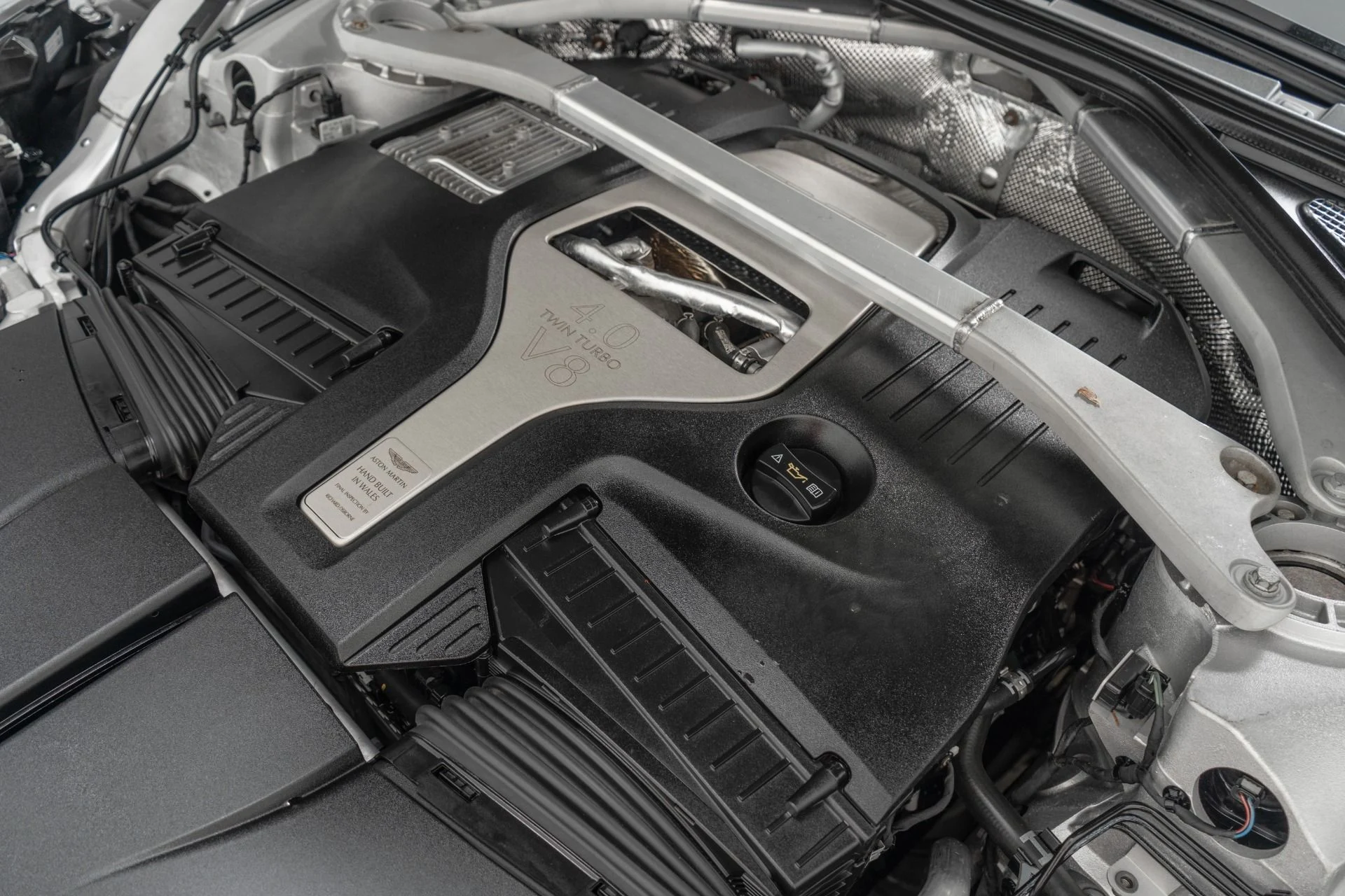 mph035_2562800621_Used_2021_Aston_Martin_DBX_Matte_Clear_PPF_Black_Packs_Heated_and_Ventilated_Seats_1765837893_4bab69585e