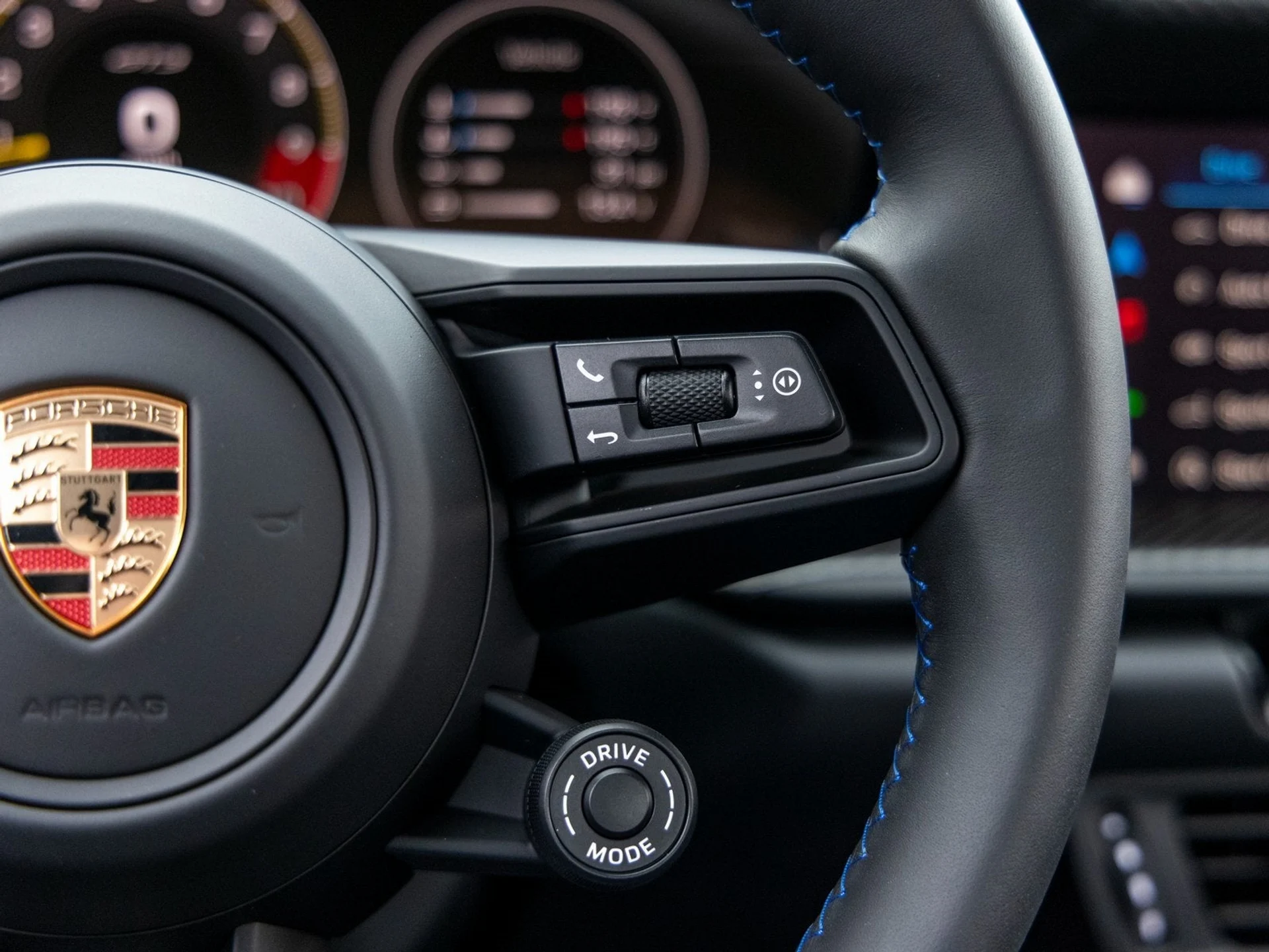 mph035_2563646091_36_71b33360a4