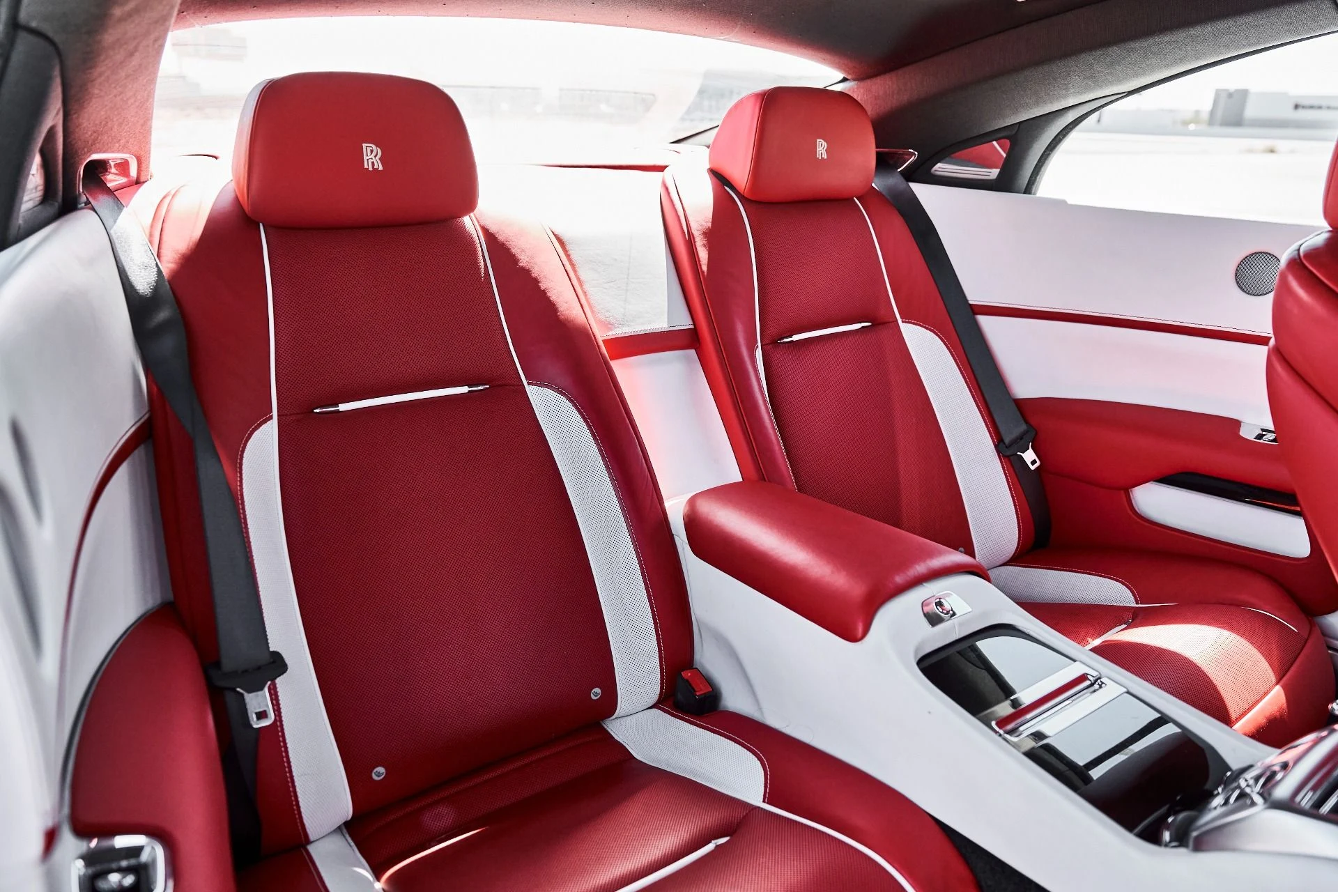 mph035_25683927_Used_2020_Rolls_Royce_Wraith_Base_1775285191_b7f5c4ca93