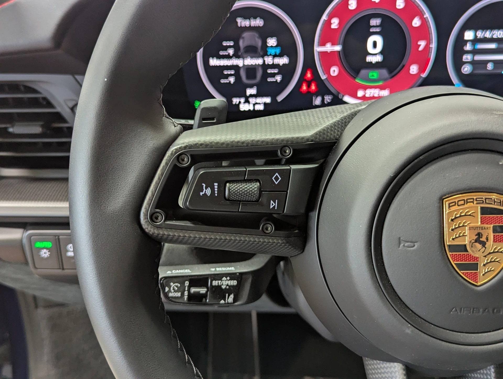 mph035_2570089574_06d68cb779574caec4359f308b5fb0e9_077c8f81c1