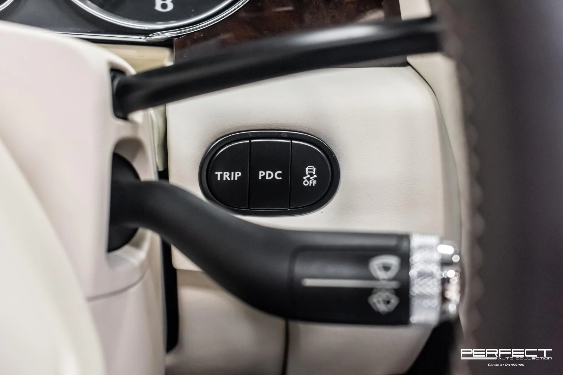 mph035_2578235972_Used_2013_Bentley_Continental_GTC_1715271600_431c0e1586