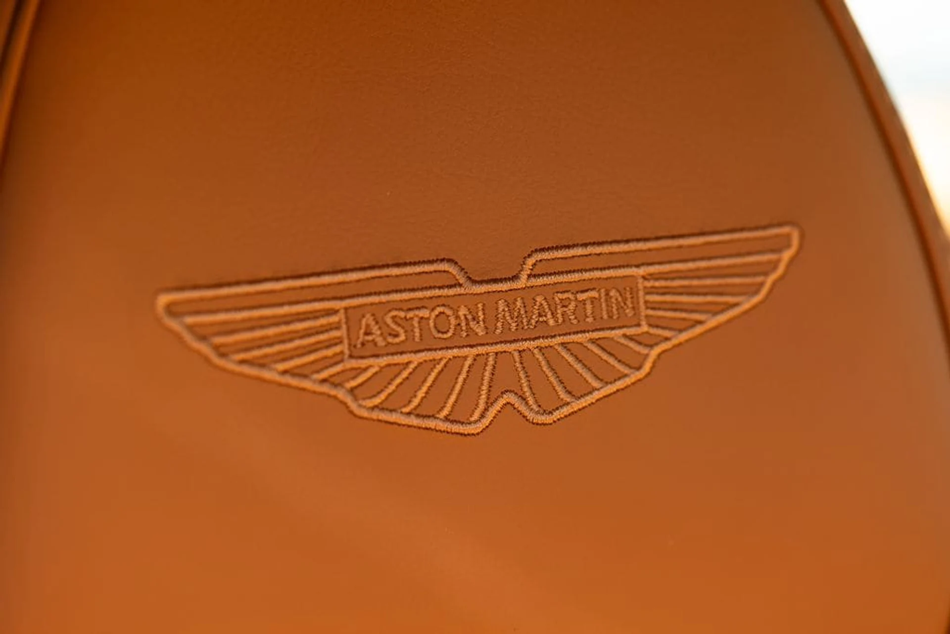 mph035_2589538821_4fd7bb4fcf1ce332b85d6a2c4a2c8737x_d71de0ac35