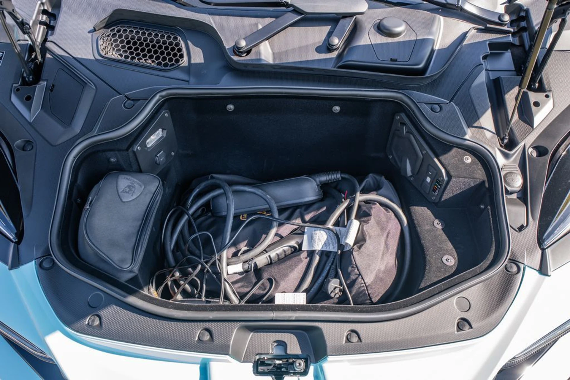 mph035_2607629342_342a1ff8905c01cf7674a0d54d4b2b0dx_9fbe714f96