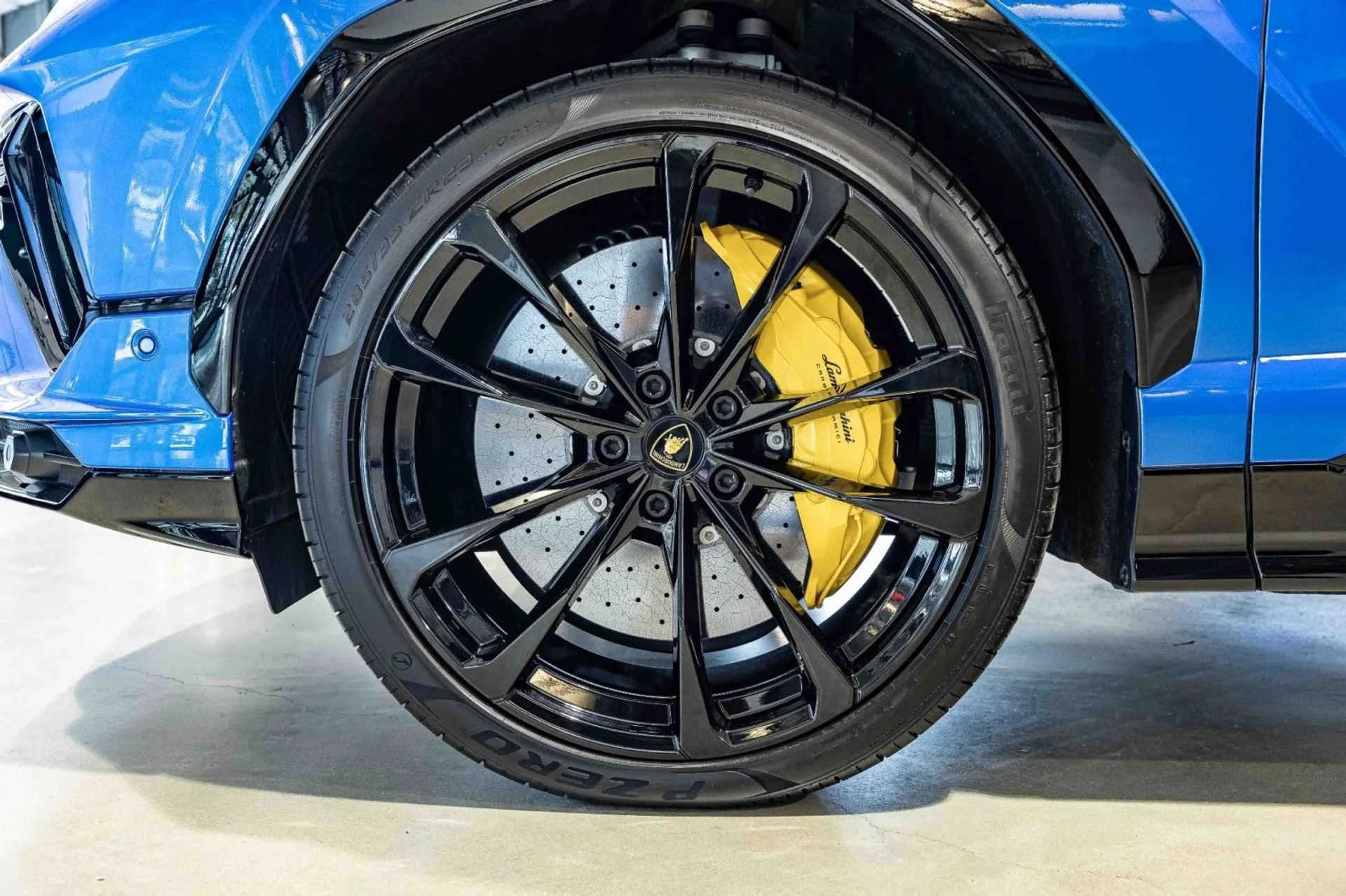 mph035_2609732256_gw_654f931f03