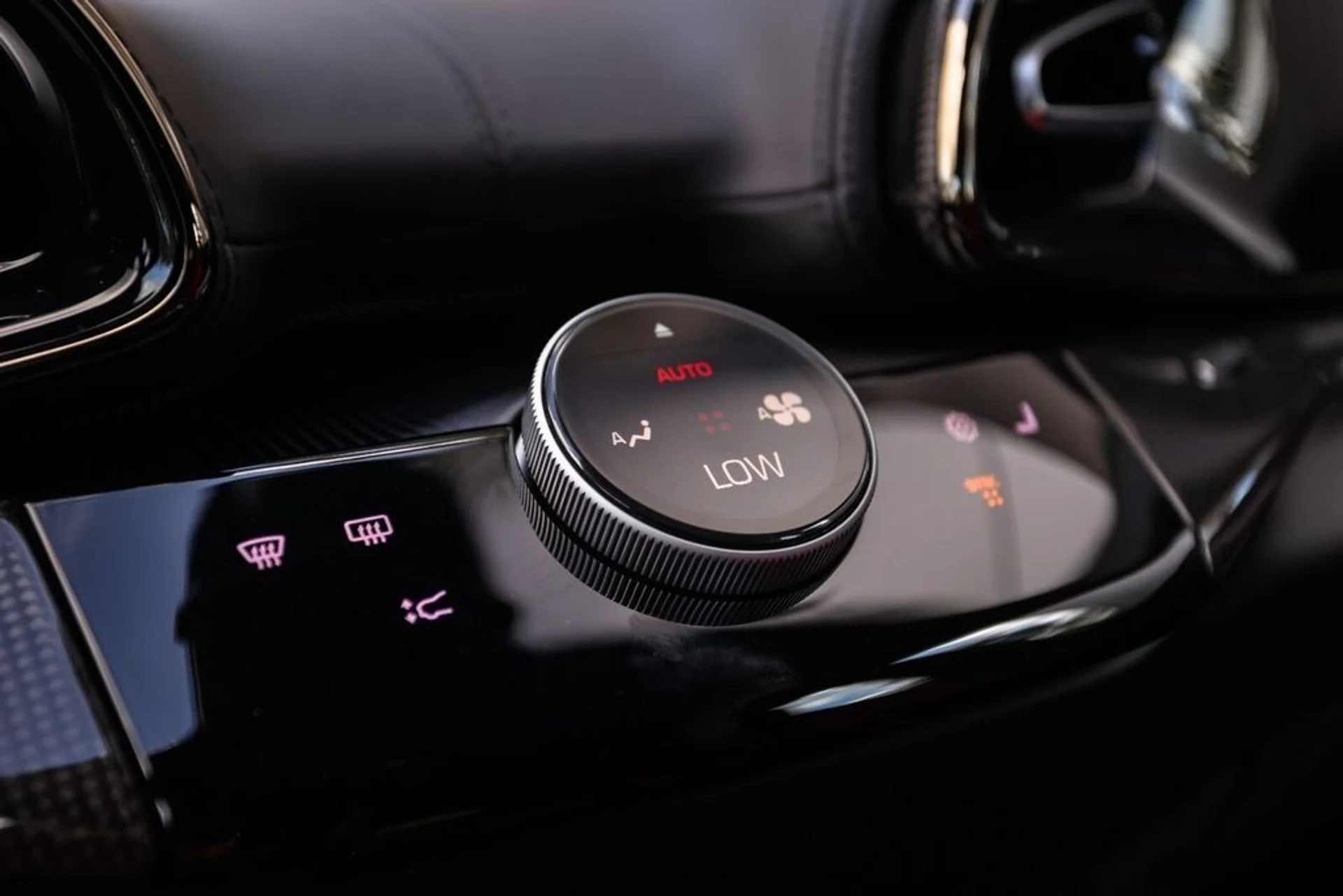 mph035_2610800757_9d1f3cea933a20cec4e456e1c3ed28a2_bb192f08b2