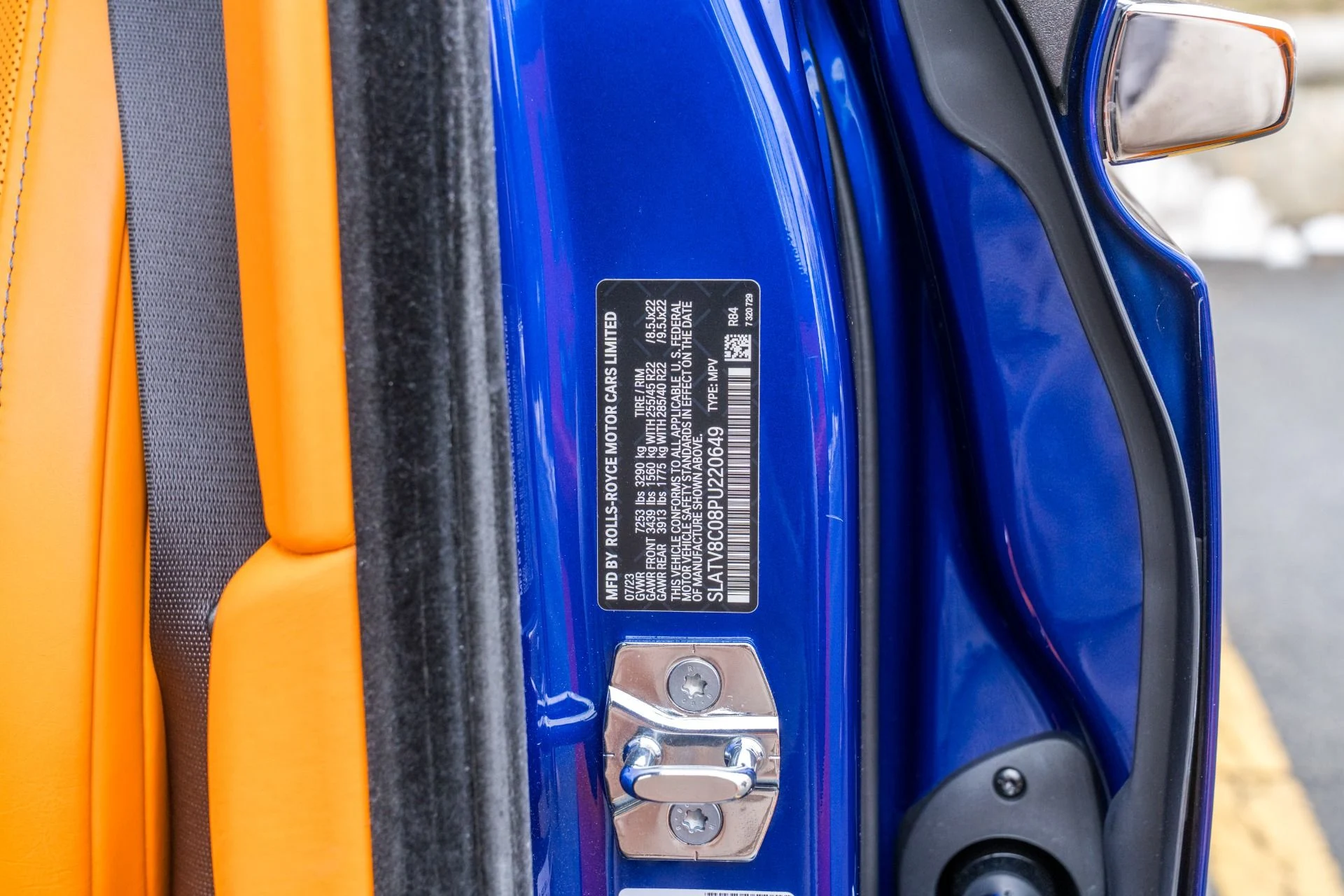 mph035_2610900673_Used_2023_Rolls_Royce_Black_Badge_Cullinan_1772494436_09b3bbc89e