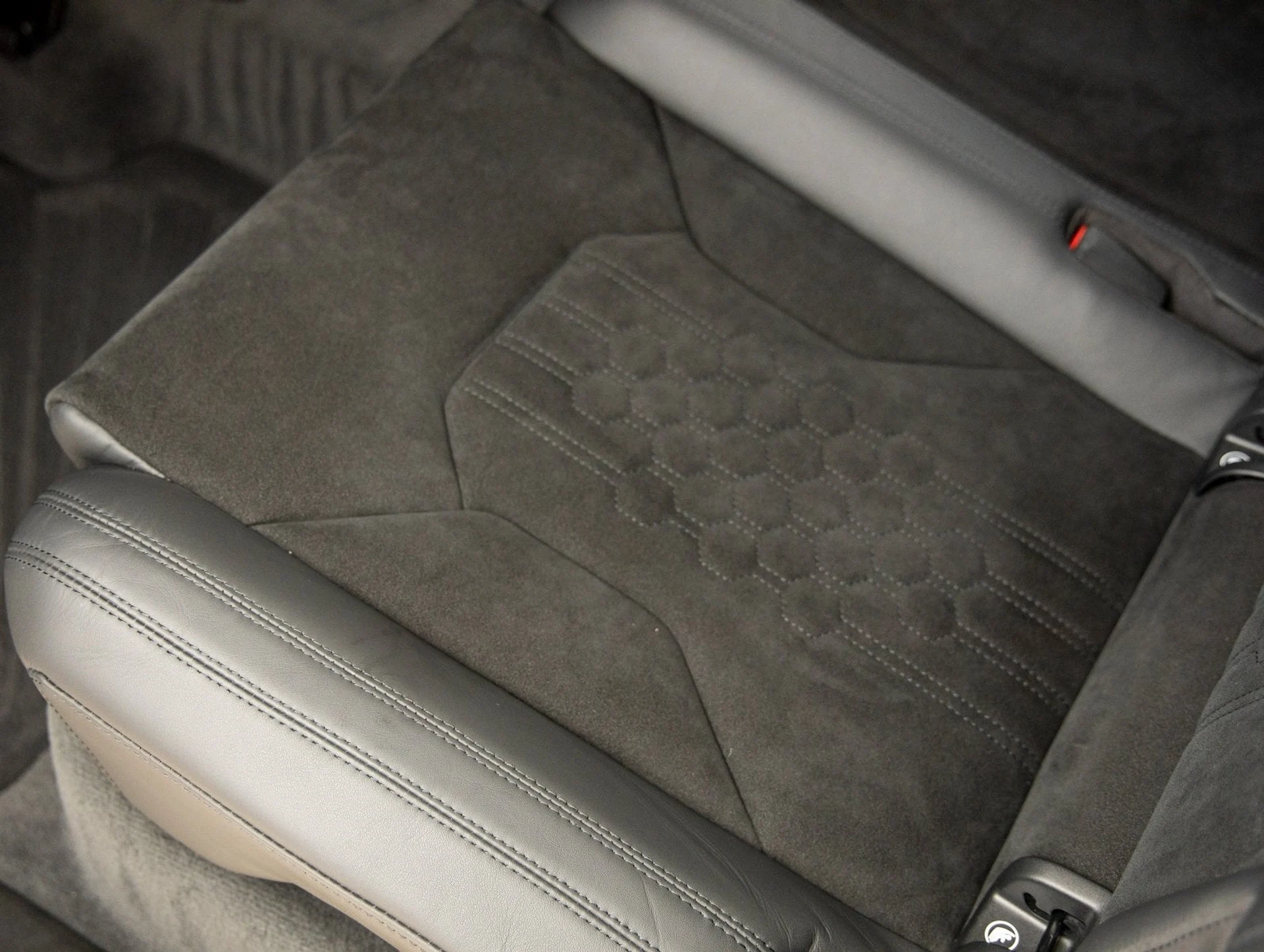 mph035_261602049_36_8fe6b8b886