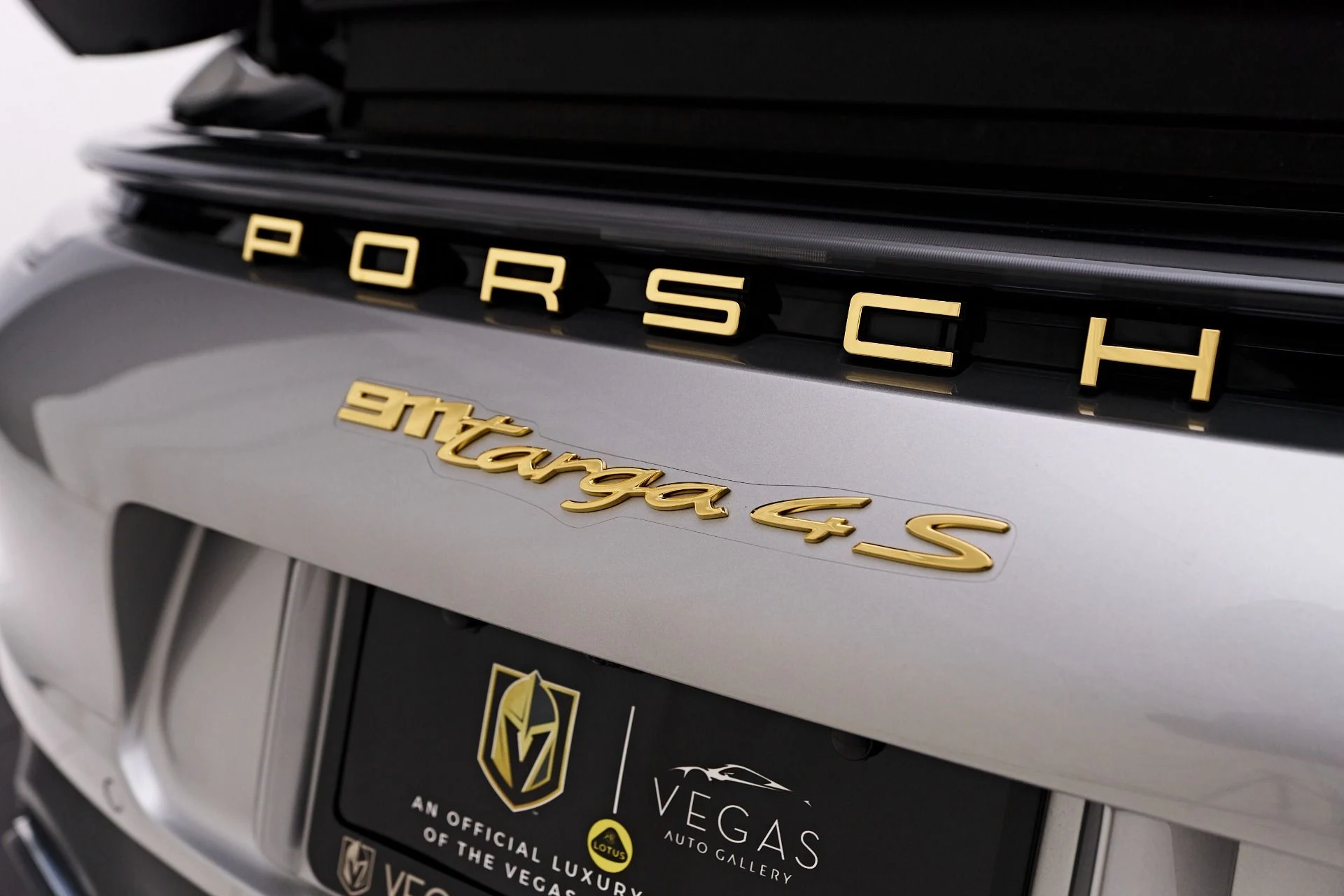 mph035_2625613624_Used_2021_Porsche_911_Targa_4_S_1757037649_f89d410e3b