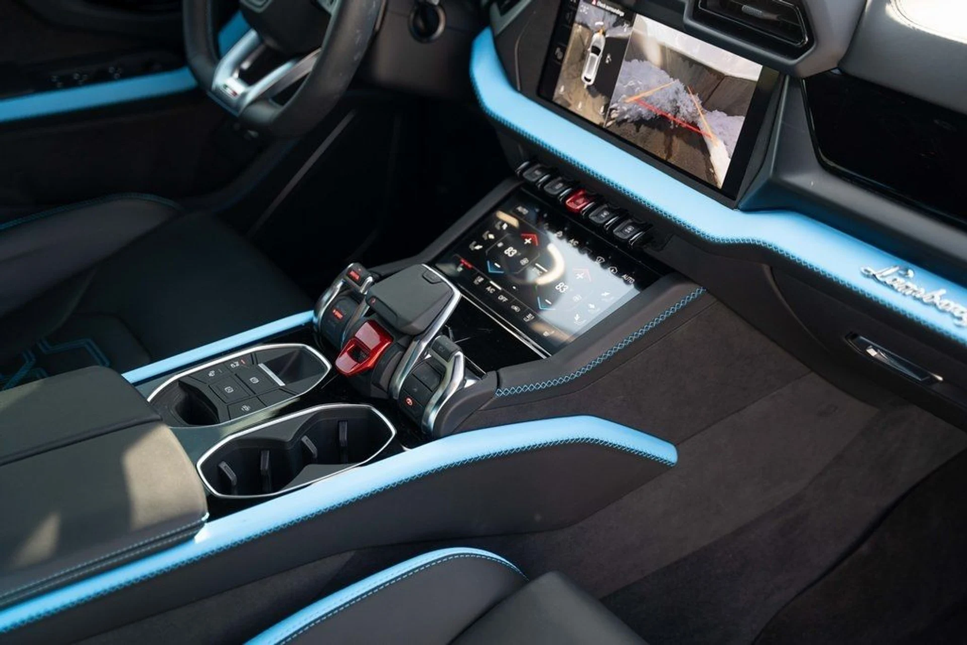 mph035_2637454093_image_37_59b2e6c106