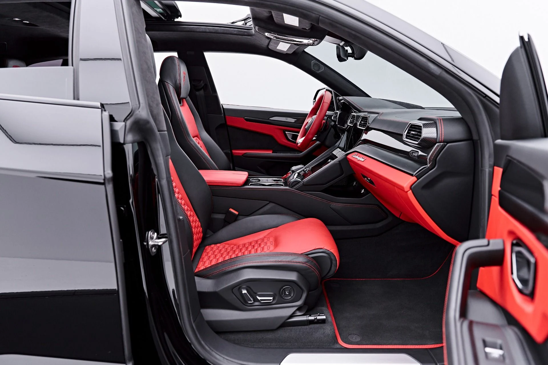 mph035_2672165654_Used_2022_Lamborghini_Urus_1788219580_069ef09c5d