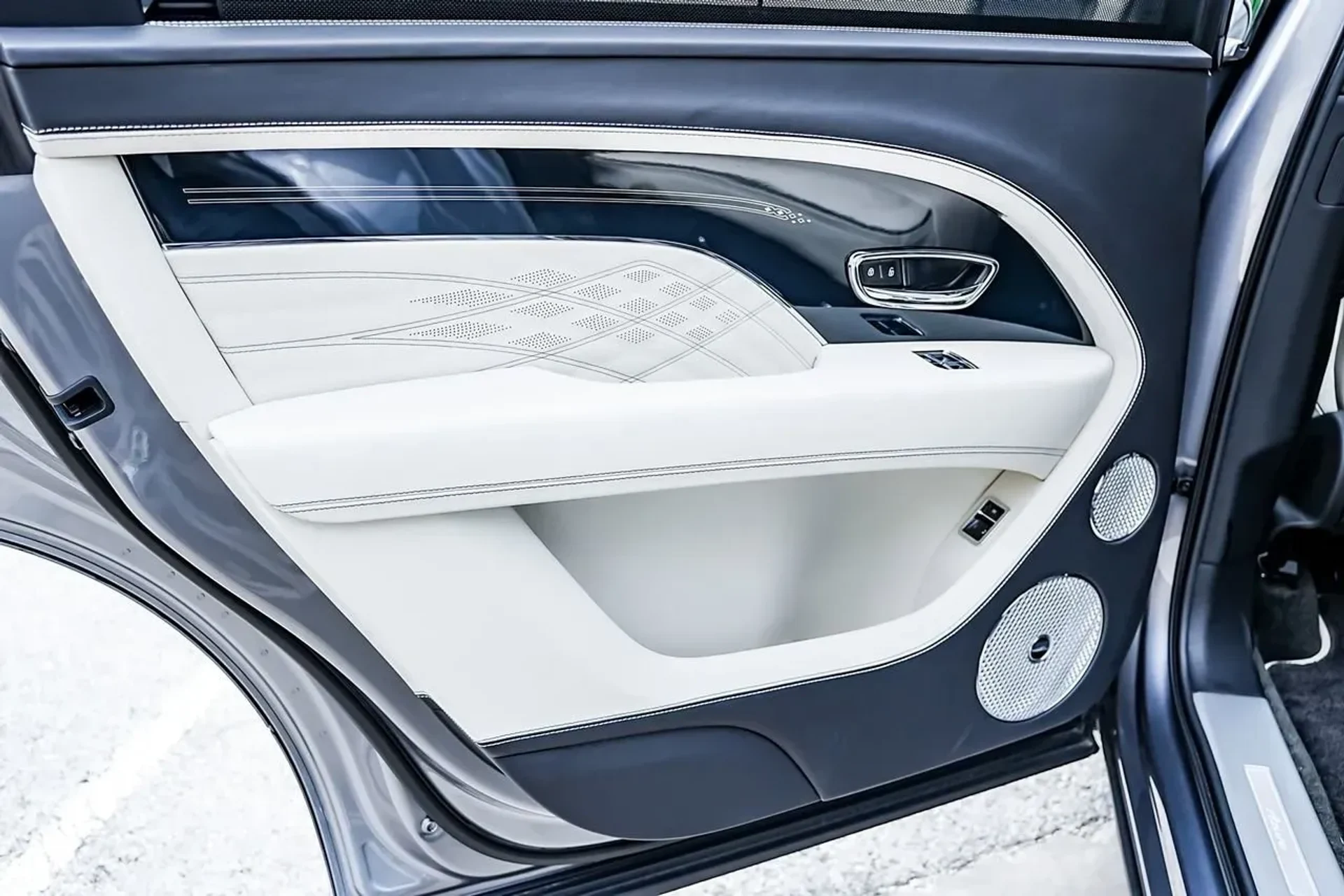 mph035_267720100_24f14d3a64ff4265a8151d243b570c0d_72658b943e