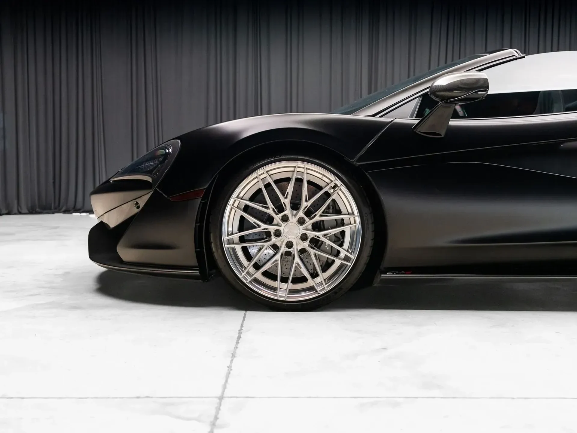 mph035_2680056528_8d31cfbc_4f5d_412c_806c_1a149dccd446_88554ce5b3