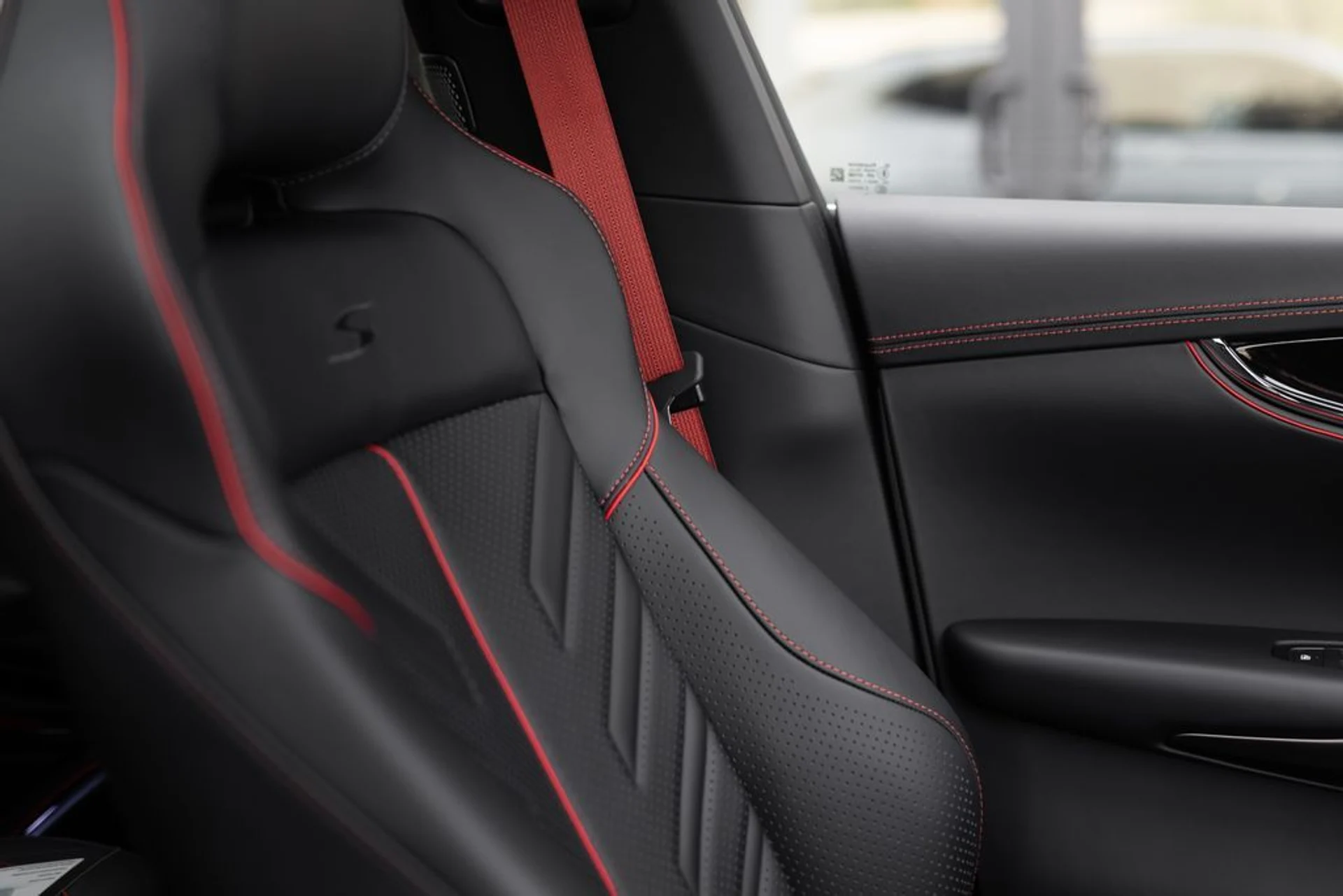 mph035_2682118202_047234d7d196d57d61ebc603088494cdx_9ed47c991f