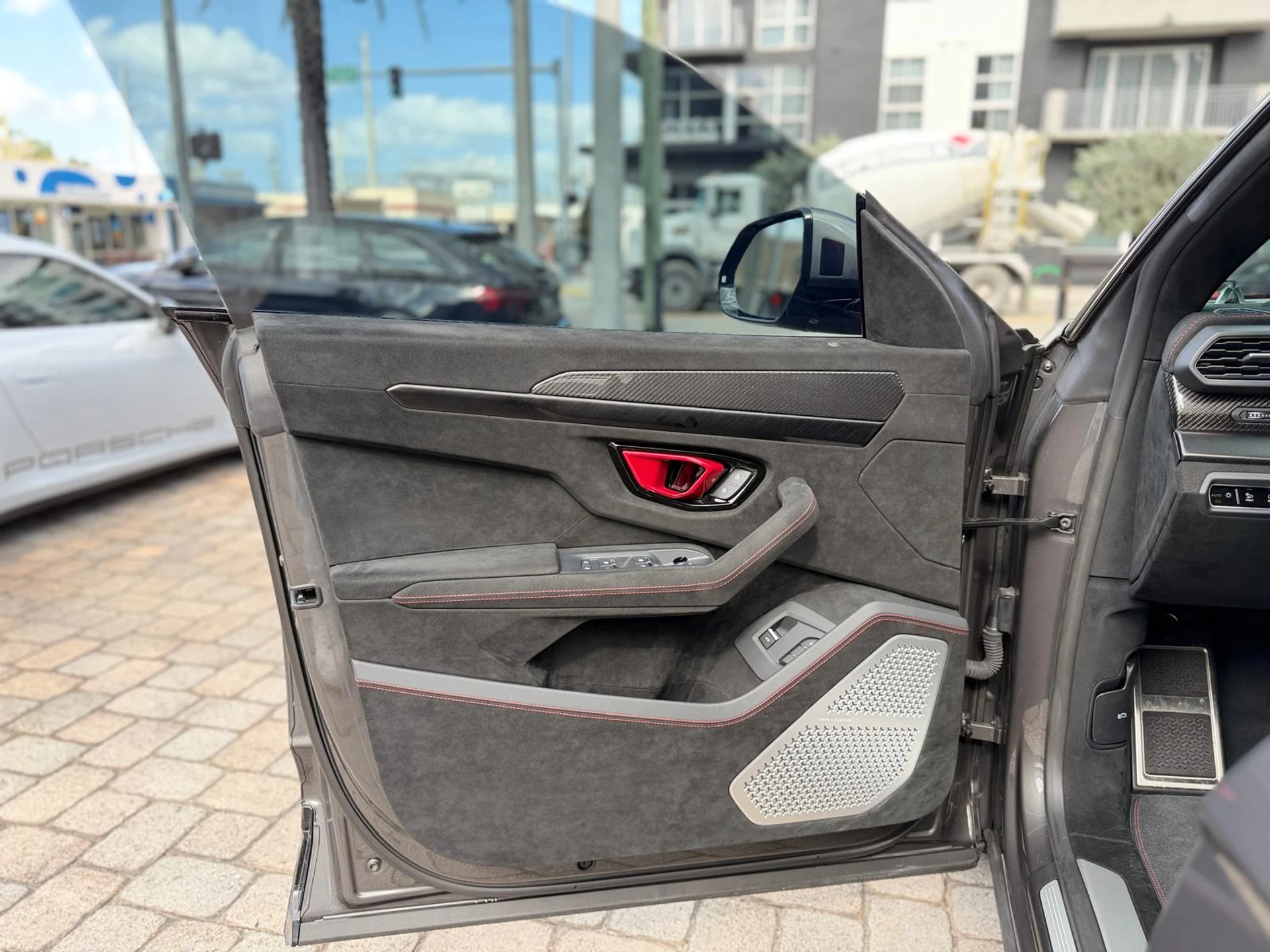 mph035_2689997409_Whats_App_Image_2026_04_22_at_10_32_08_AM_23_b943c0205d