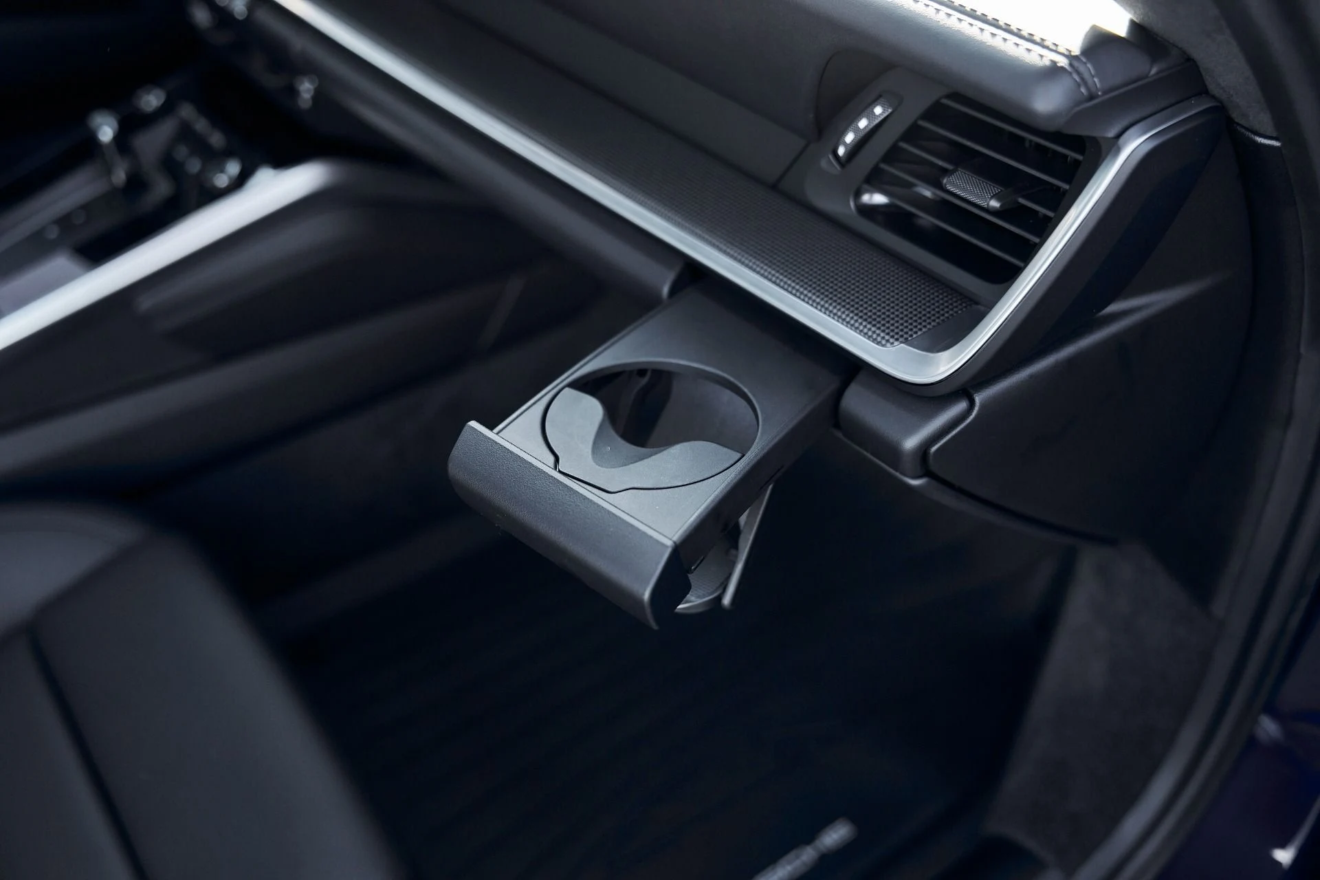 mph035_2692955685_Used_2024_Porsche_911_Turbo_1770087217_603b7776ea