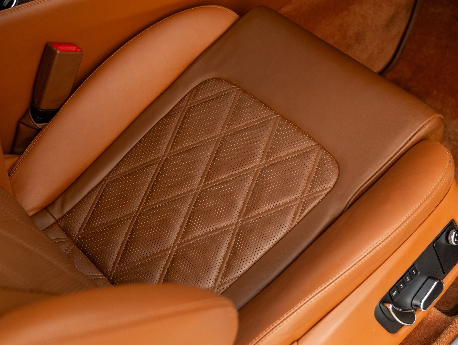 mph035_2697837670_36_f57170629e