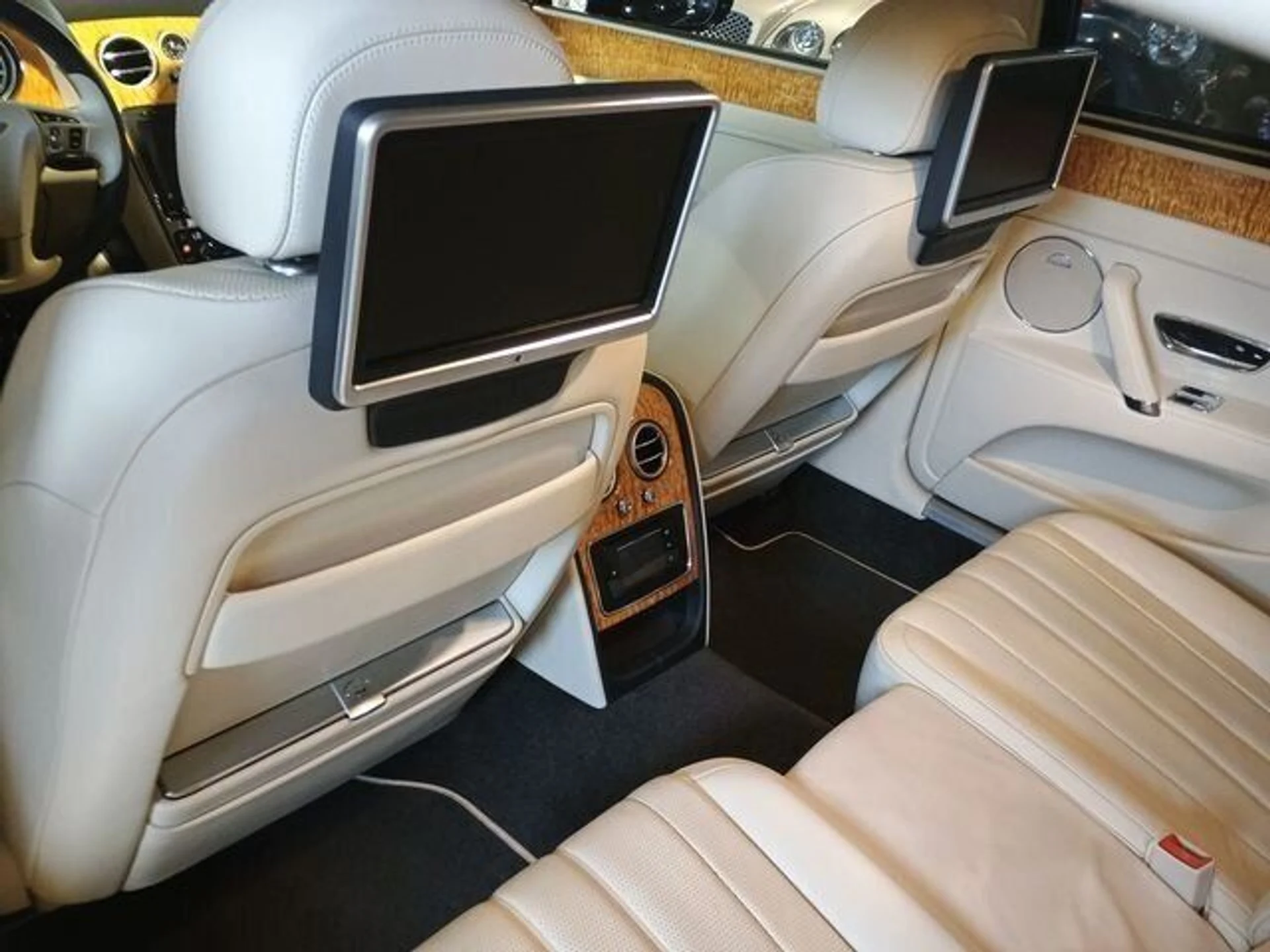 mph035_2698253832_545fb262ae_640_d74581e3f7