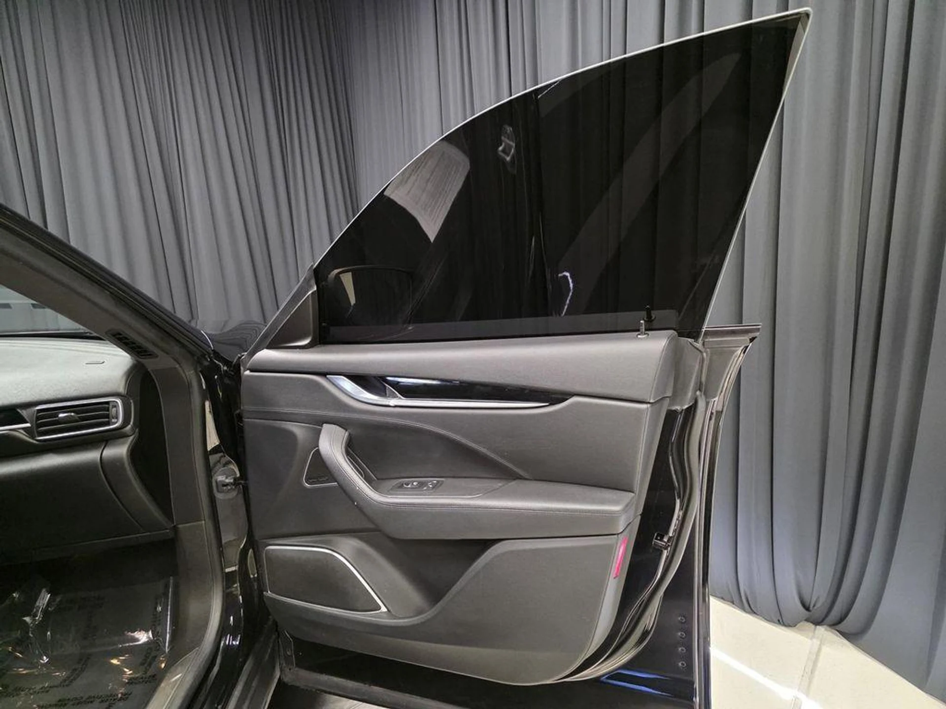 mph035_2700542872_u_GV_2_Xx_E1_A1z_Mr_Q_Xf38_Ickzl7_N_Wg_58fac80b90