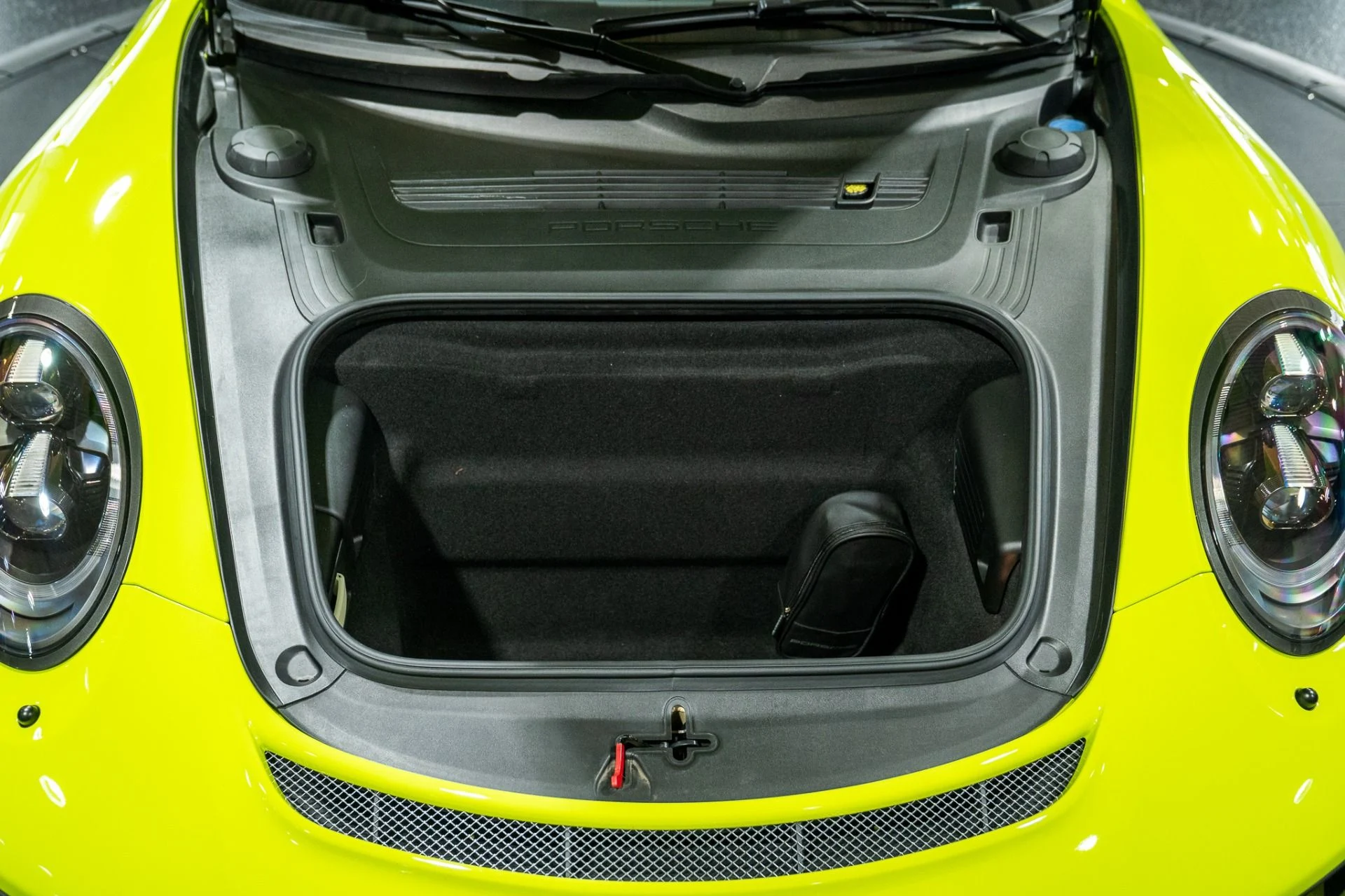 mph035_2703263030_Used_2018_Porsche_911_GT_3_Paint_to_Sample_Acid_Green_6_Speed_Manual_1769375737_c261229c2f