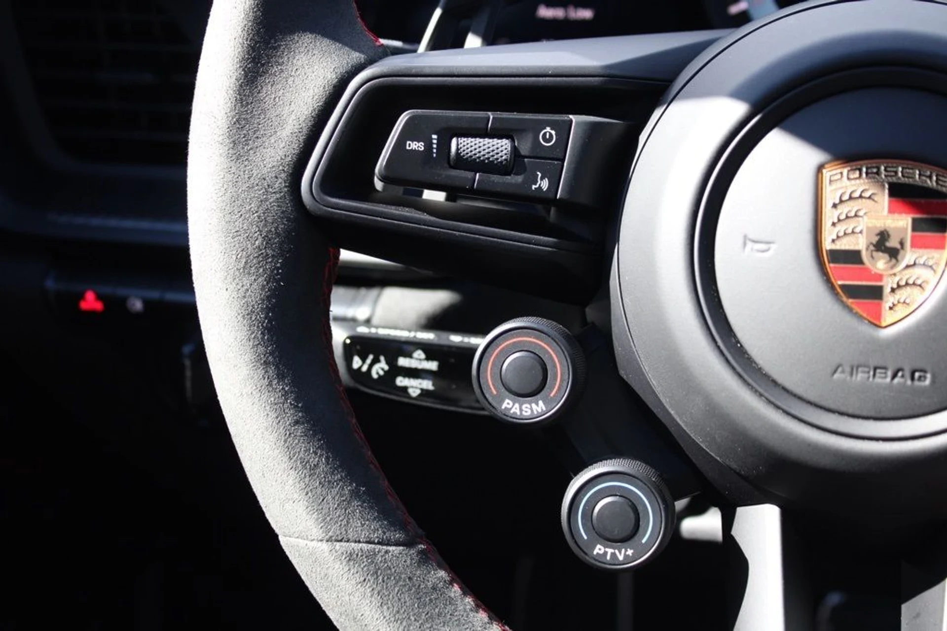 mph035_2710258855_dbb335054b748877880bb563ecea5932_7ef4a95d54