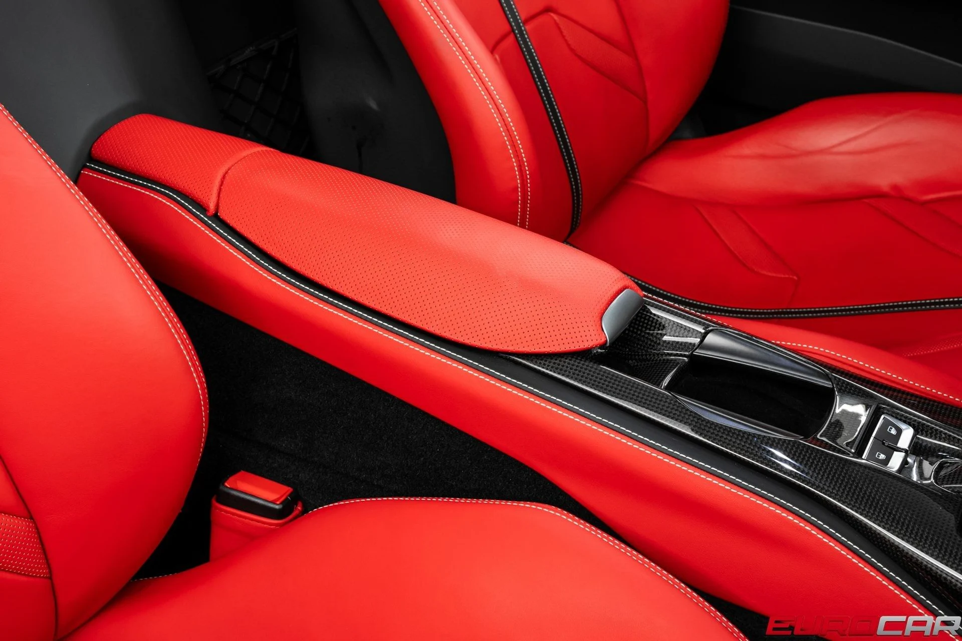 mph035_2724880732_image_36_8e2f7052bf