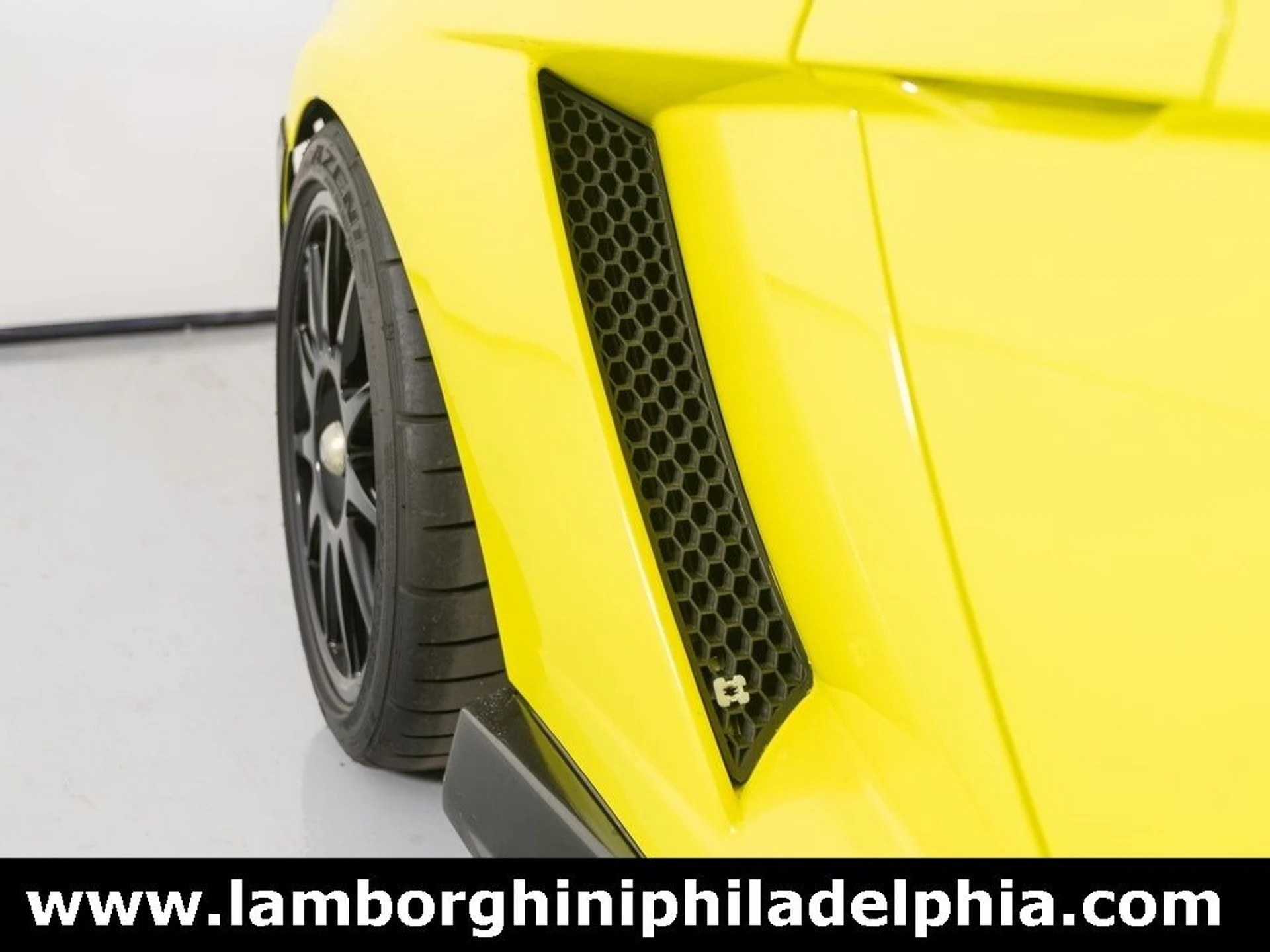 mph035_2739703715_821bd05a722e6a614154a6fc4a7df177x_d4984744f1