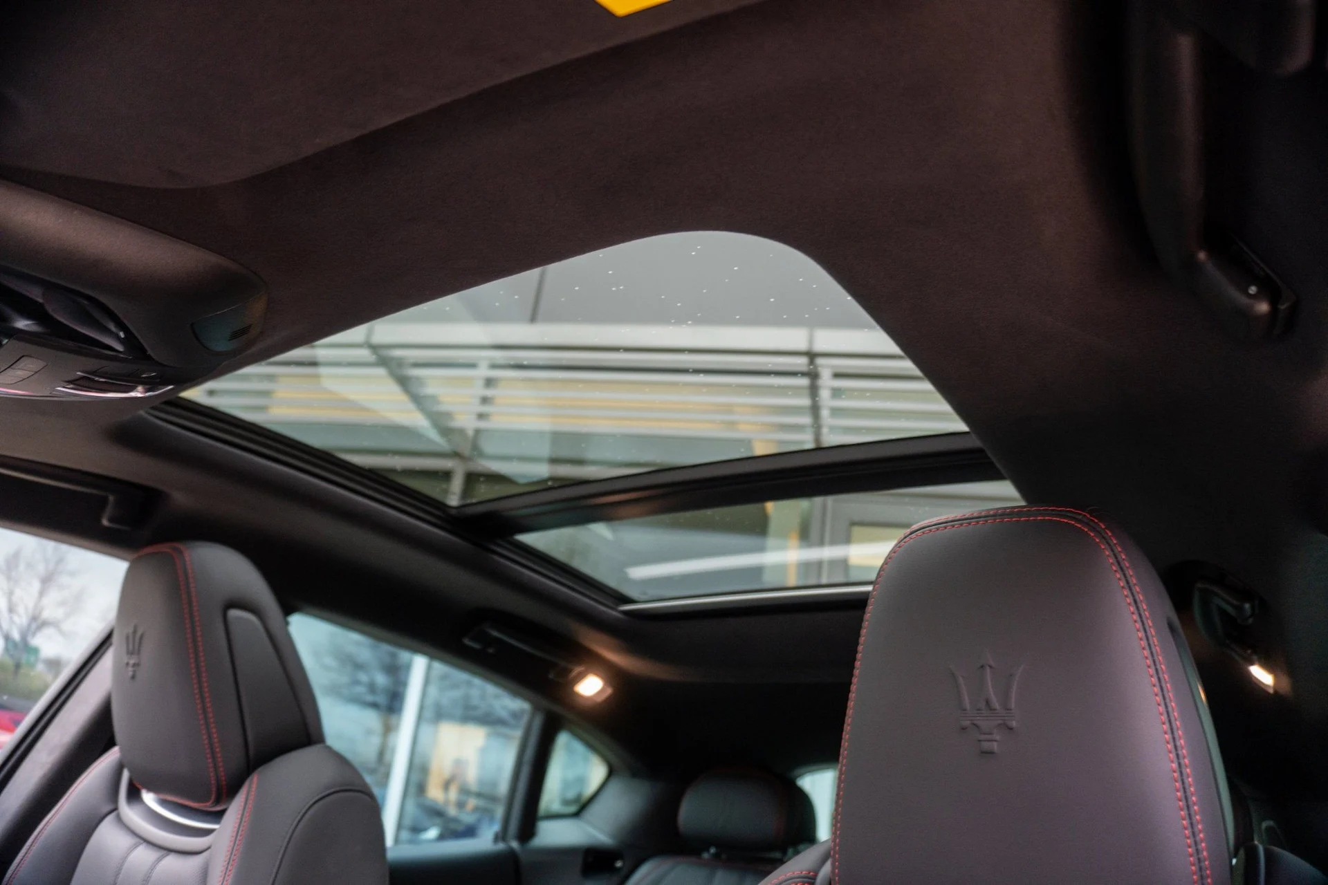 mph035_2749761940_9c021e4a372644e490a7235826189a41_464a94ede2