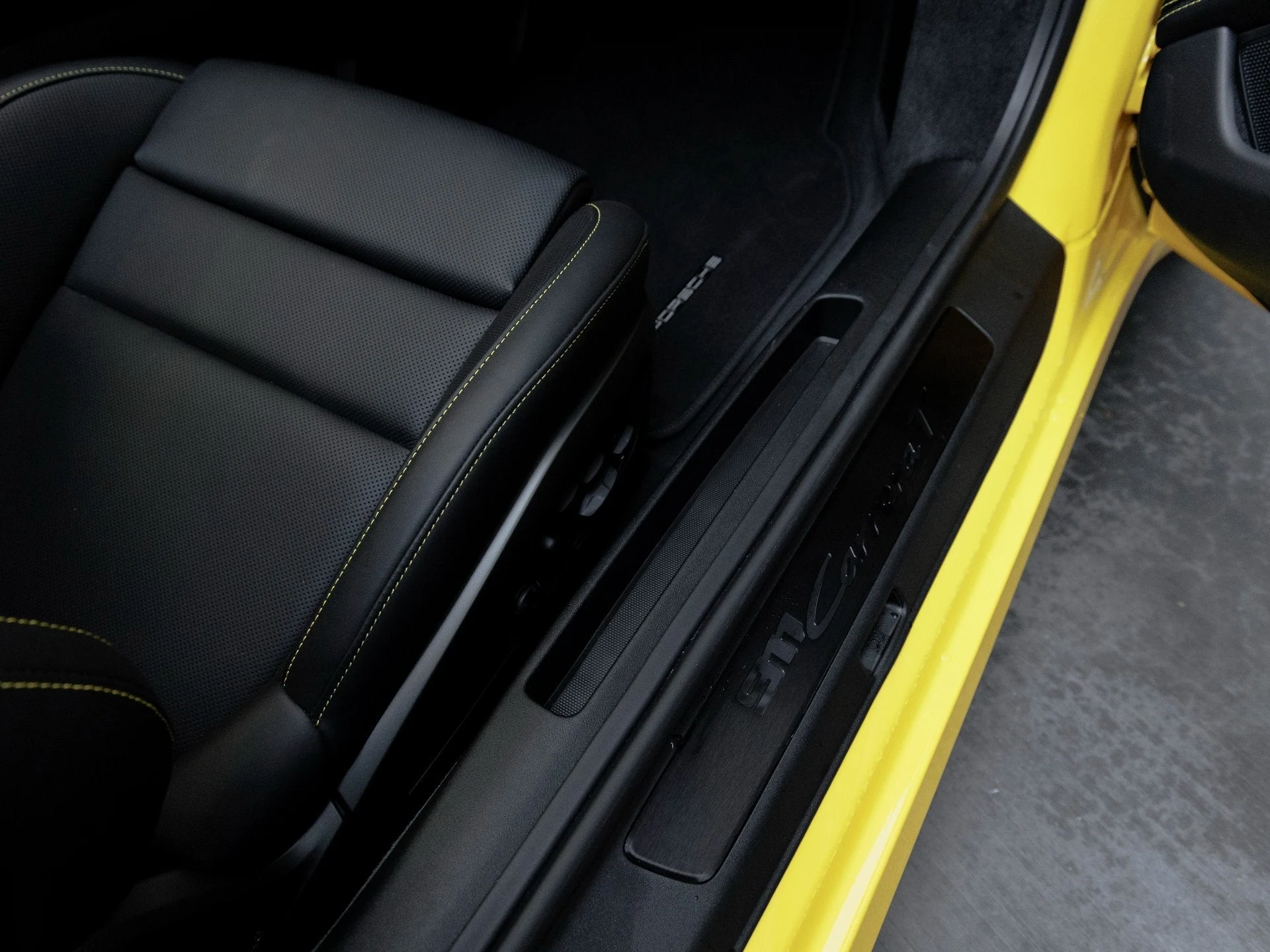 mph035_2751578916_36_a2f0f57c2e