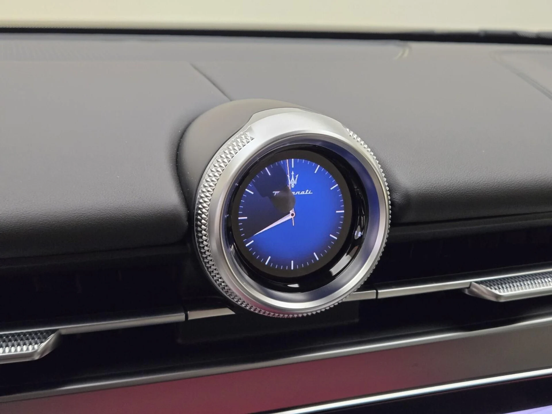 mph035_2761526481_New_2026_Maserati_Grecale_Modena_1787116982_48cd33f240