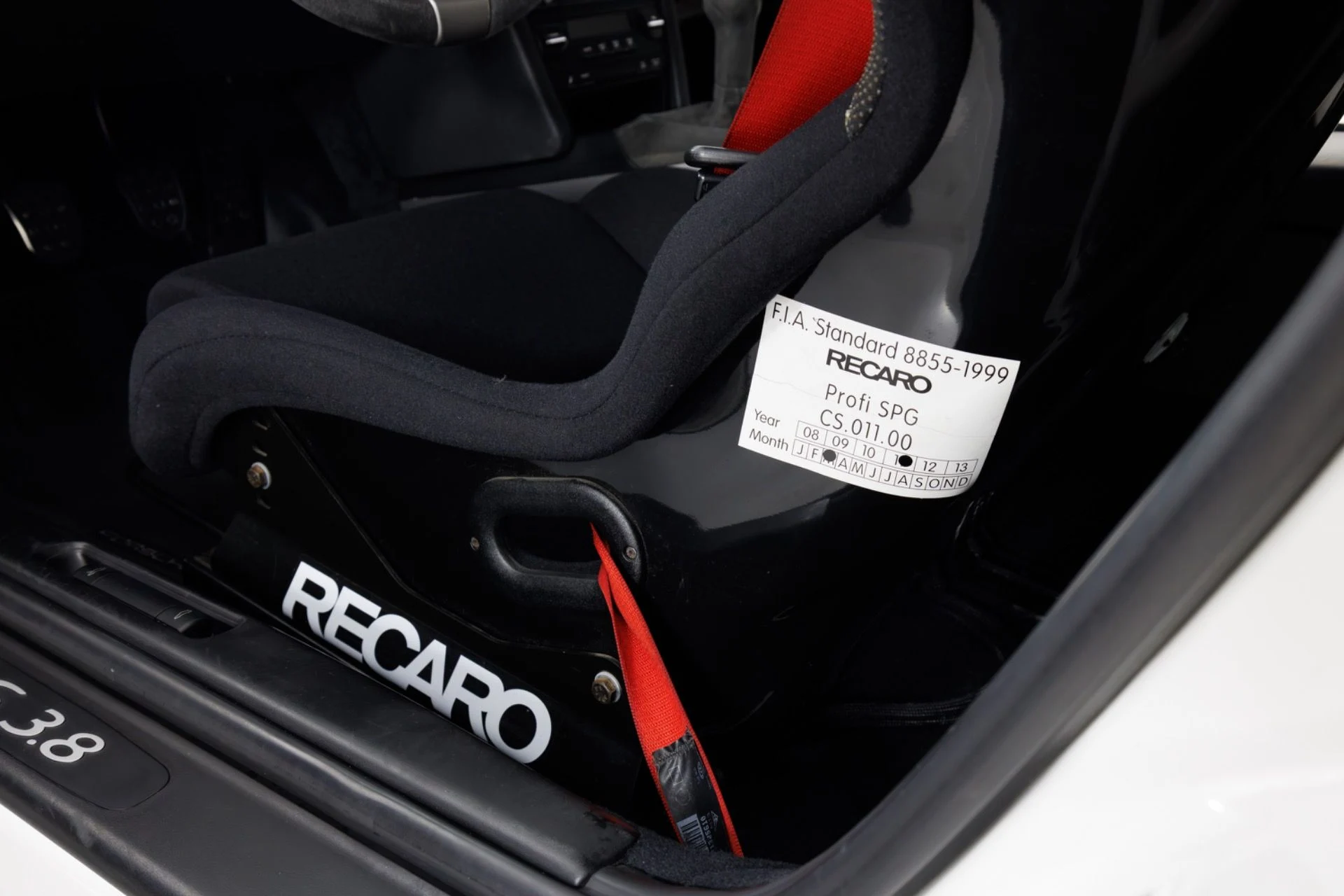 mph035_2762039546_Used_2011_Porsche_911_GT_3_RS_1784218533_ee3e7fca0b