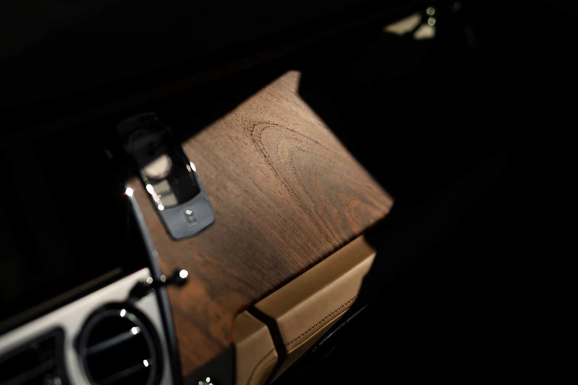 mph035_2764382289_5566219e2bb0b55f293ab67a7cfcd8b3x_56ed828fba