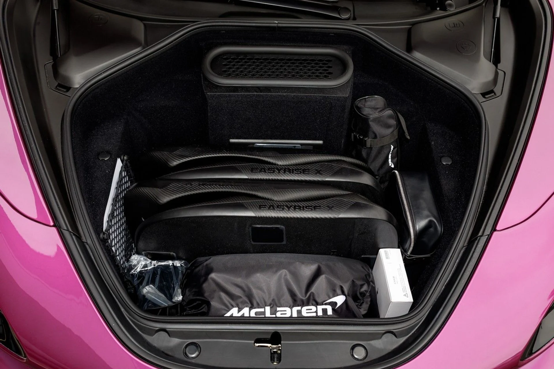 mph035_2764843725_630_p36_l_f4411846e0