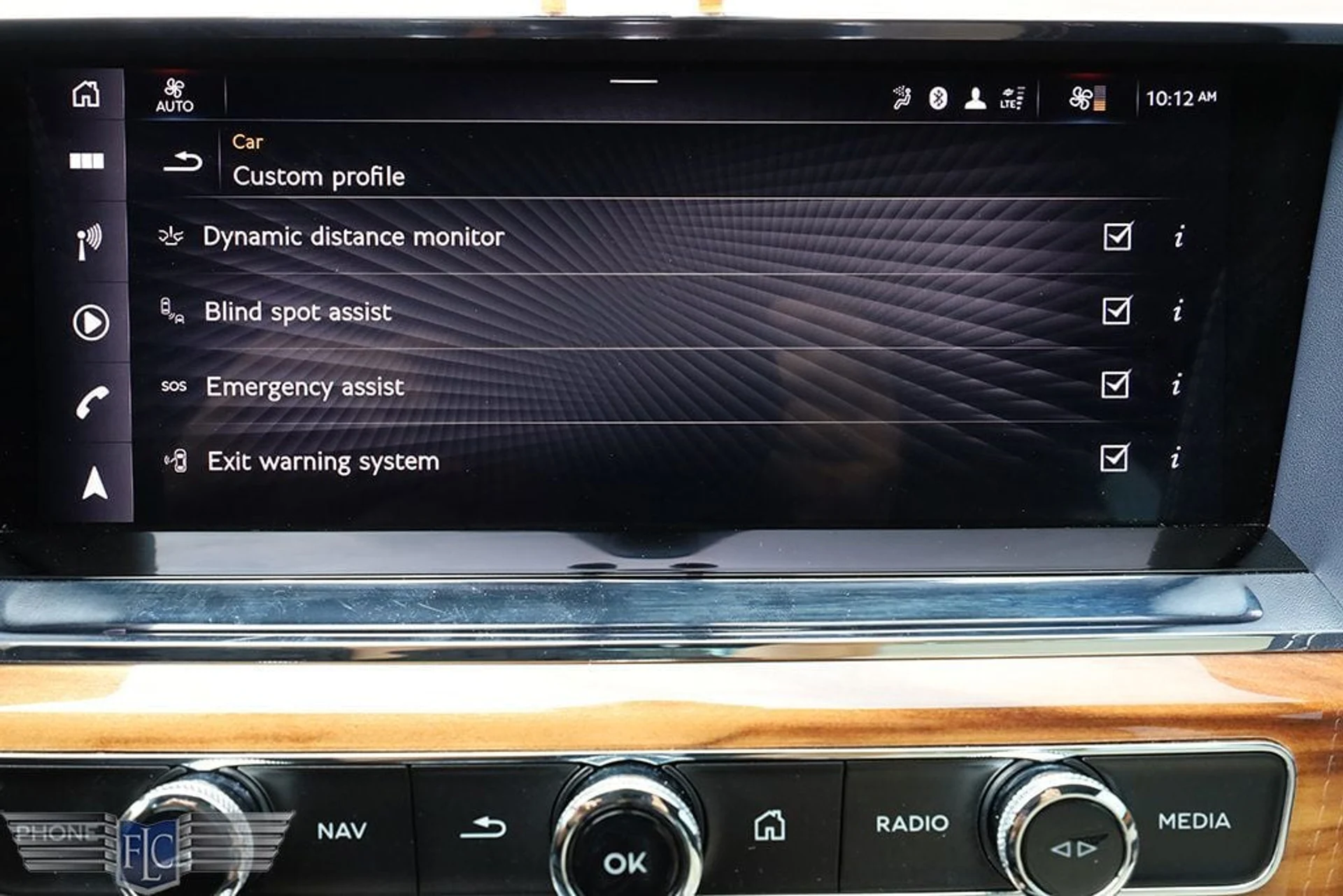 mph035_2770480227_used_2024_bentley_bentayga_6305_22998003_36_1024_a8e0af89d6