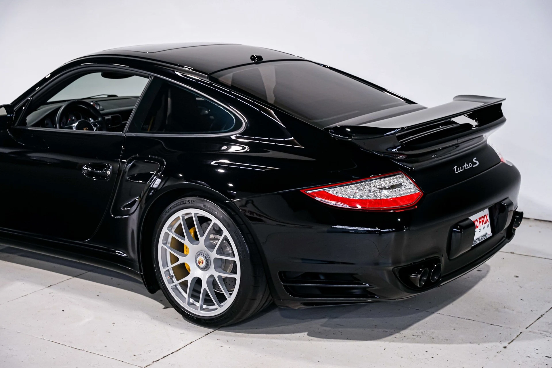 mph035_2796833010_7ad2c741b021c7d6c27430ee32cc4b64x_13bf184e47