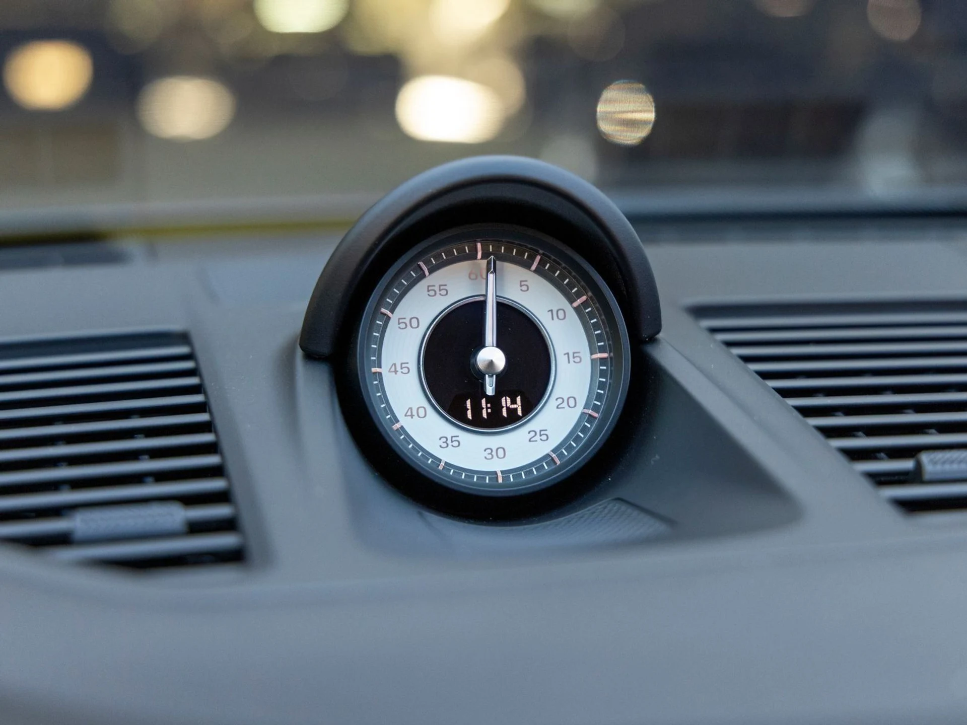 mph035_2797479684_36_c5978fe5af